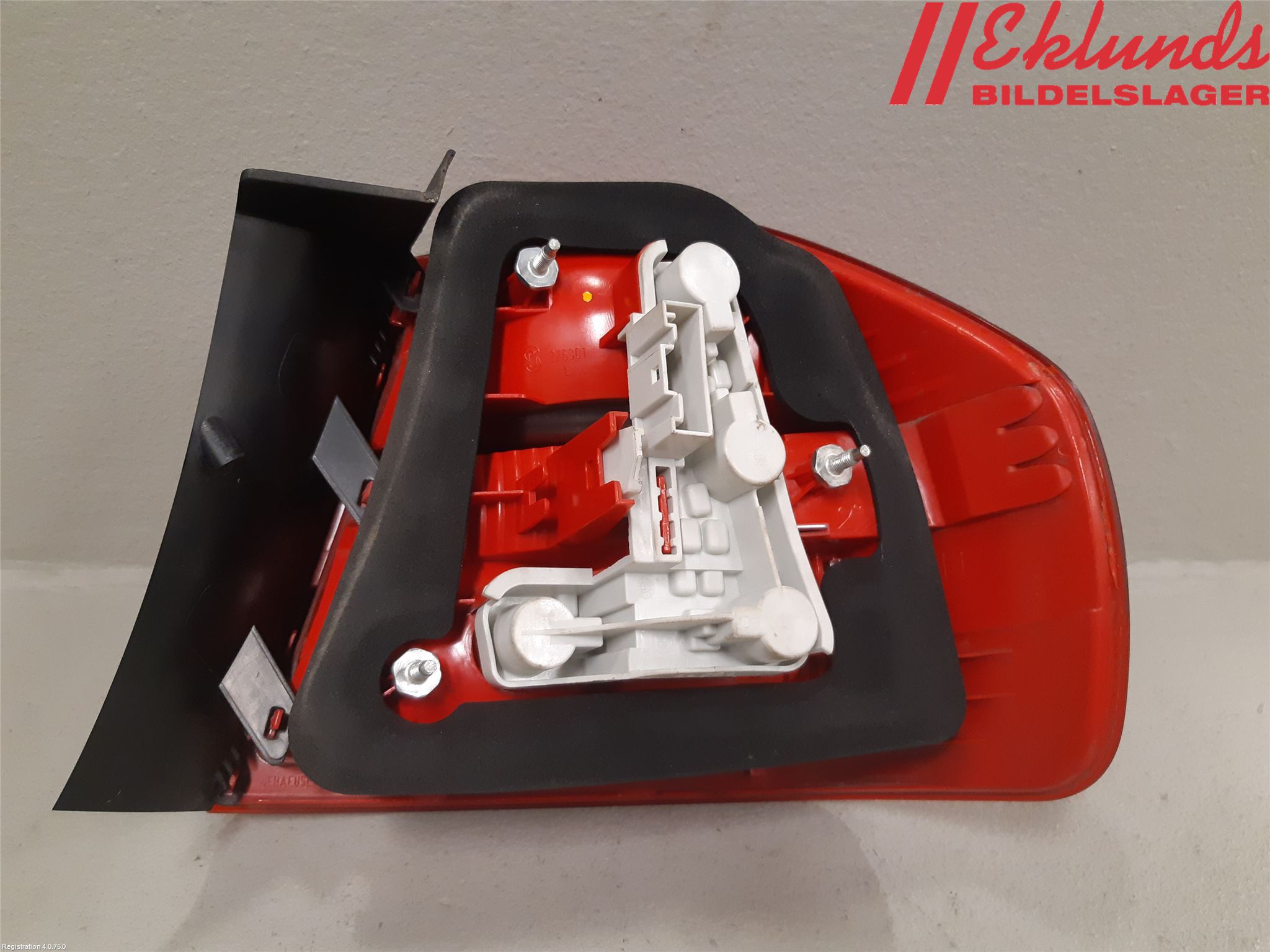 BMW 3 E90/91 SED/TOU 05-12 Bakljus Vänster