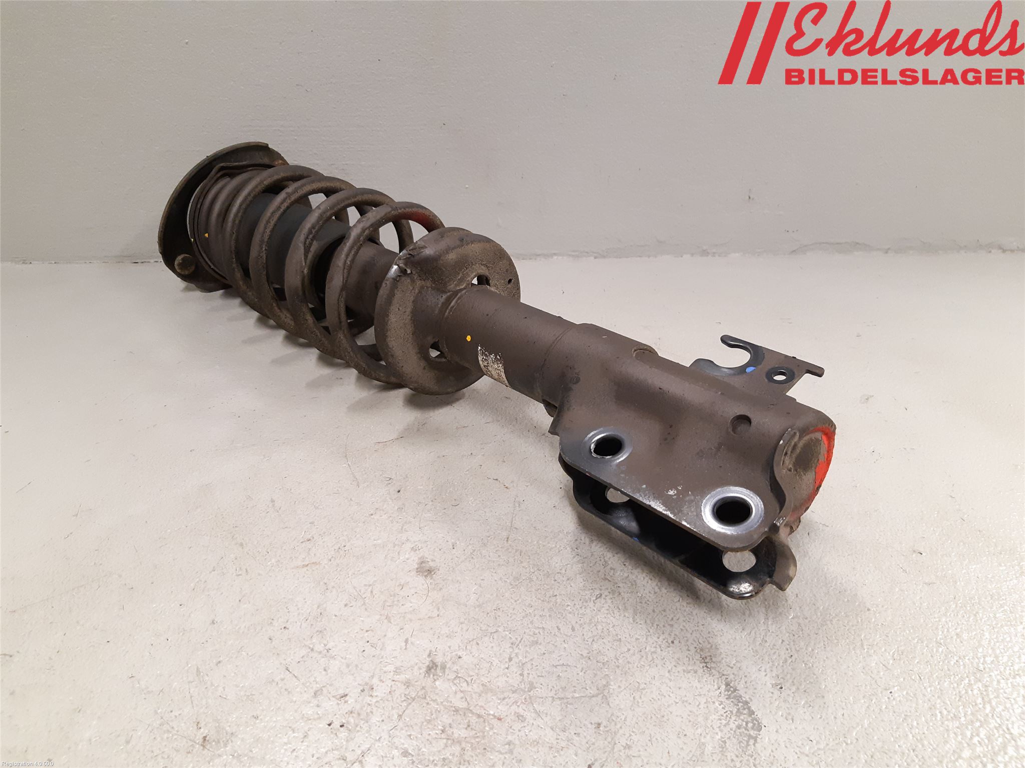 Mitsubishi SPACE STAR 13- Fjäderben Fram Höger