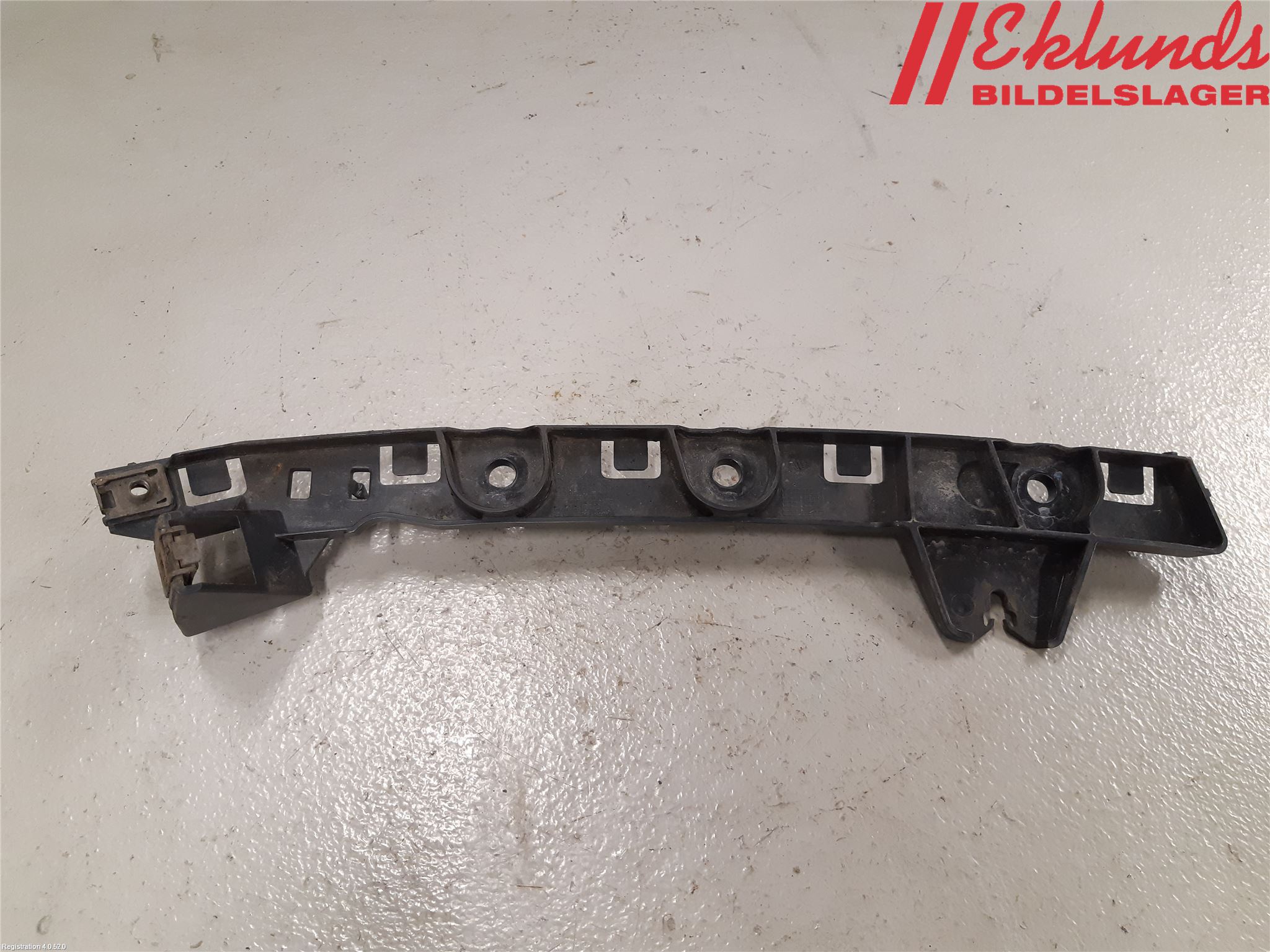 Citroen C4 GRAND PICASSO 14-18 Stötfångarfäste Bak Vä