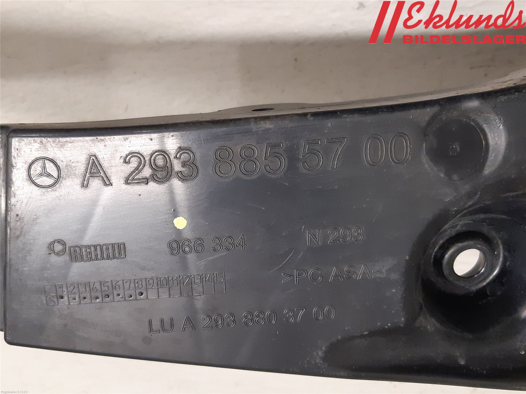 Mercedes-Benz MB EQC (N293) 20- Stötfångarfäste Bak Vä