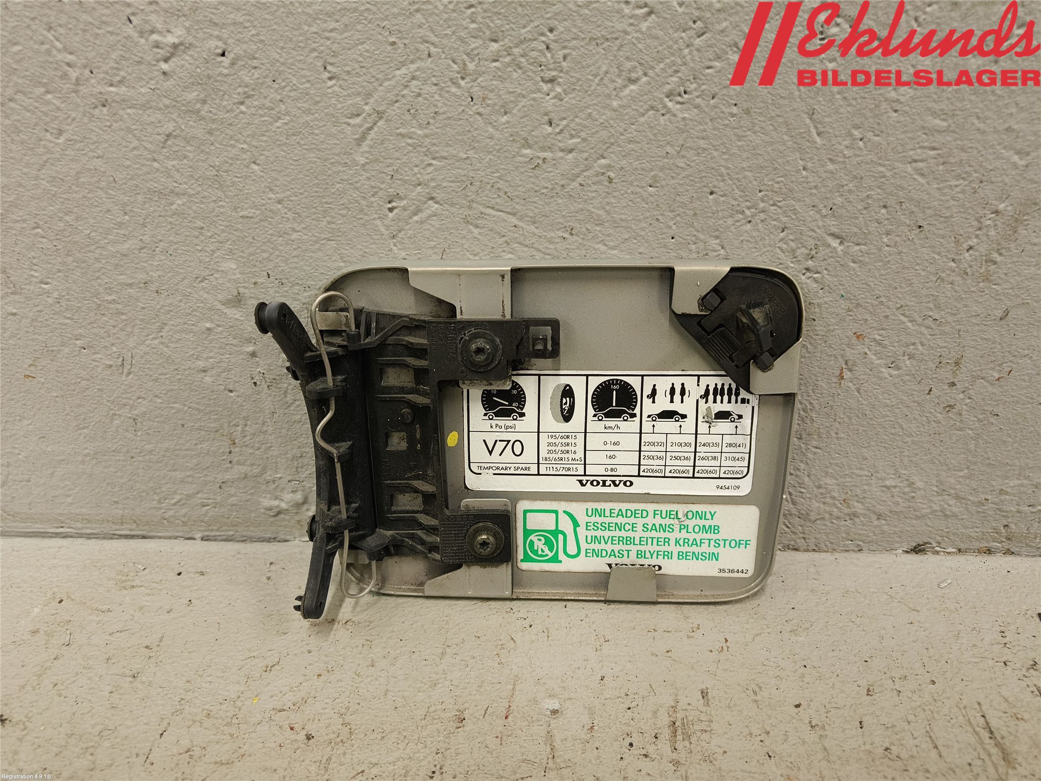 Volvo S70/V70/XC  97-00 Tanklucka