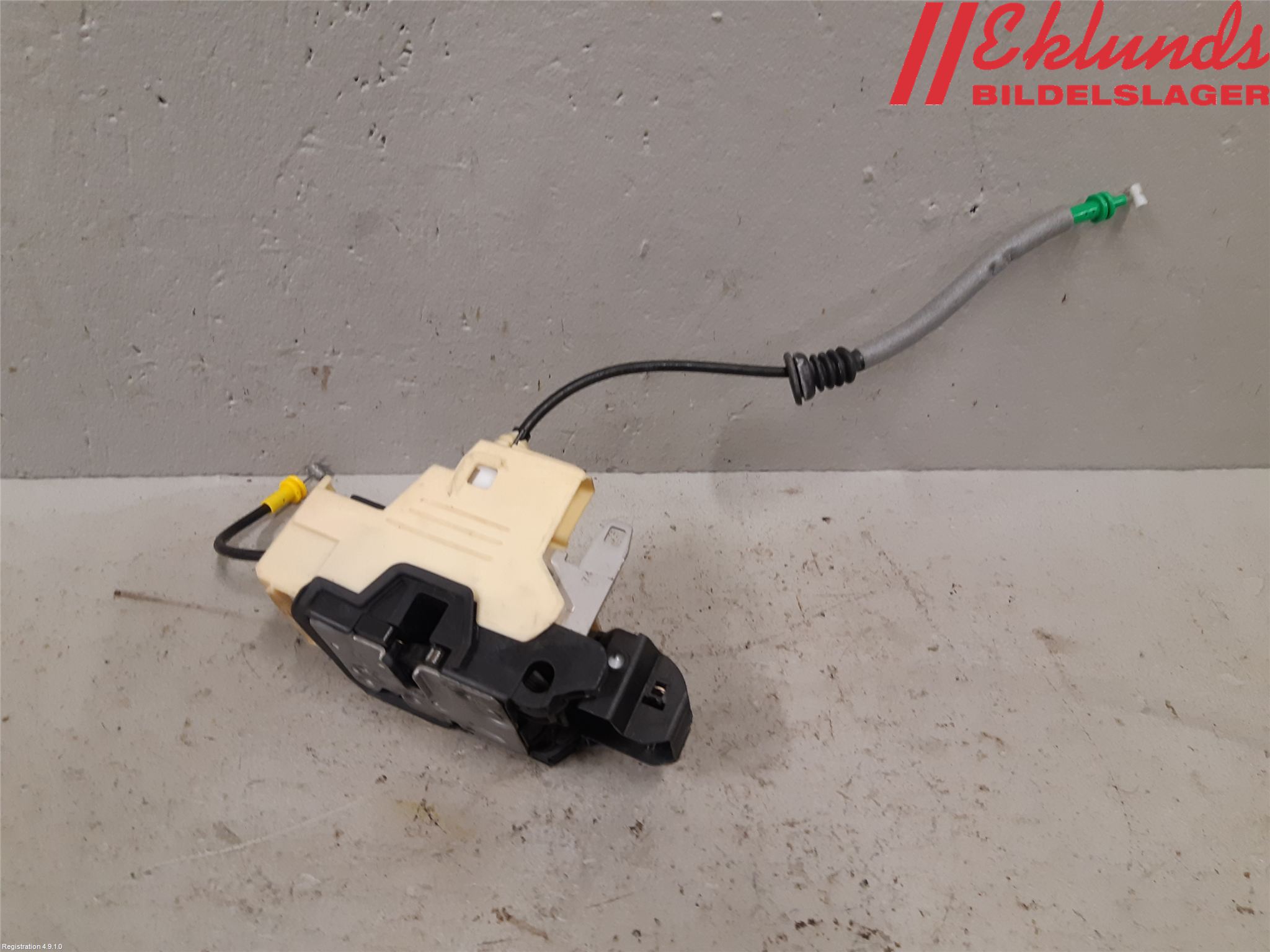 Volvo V60 19- Låskista-Dörrlås