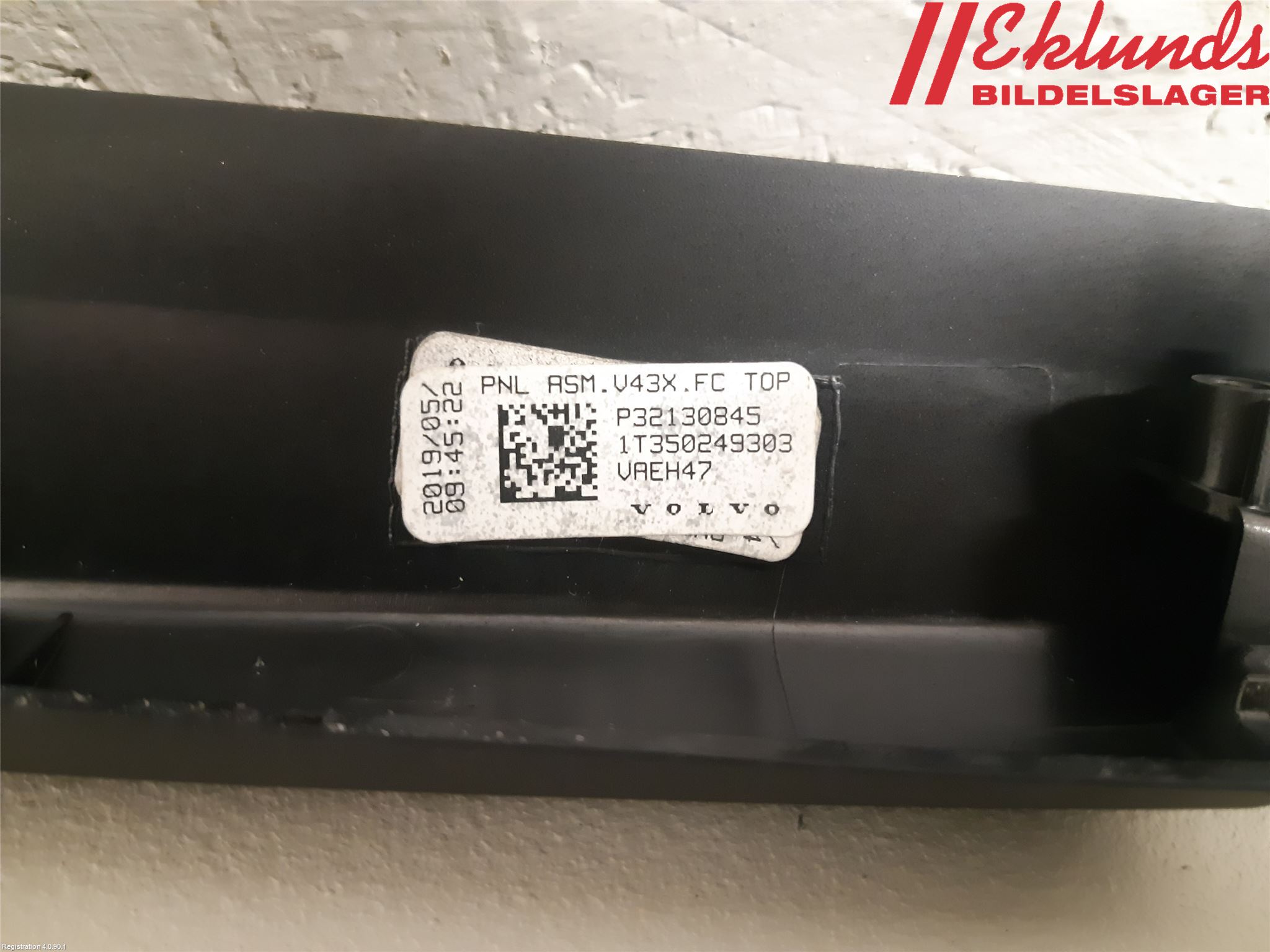 Volvo S60 19- Instrumentkonsoll Mitt