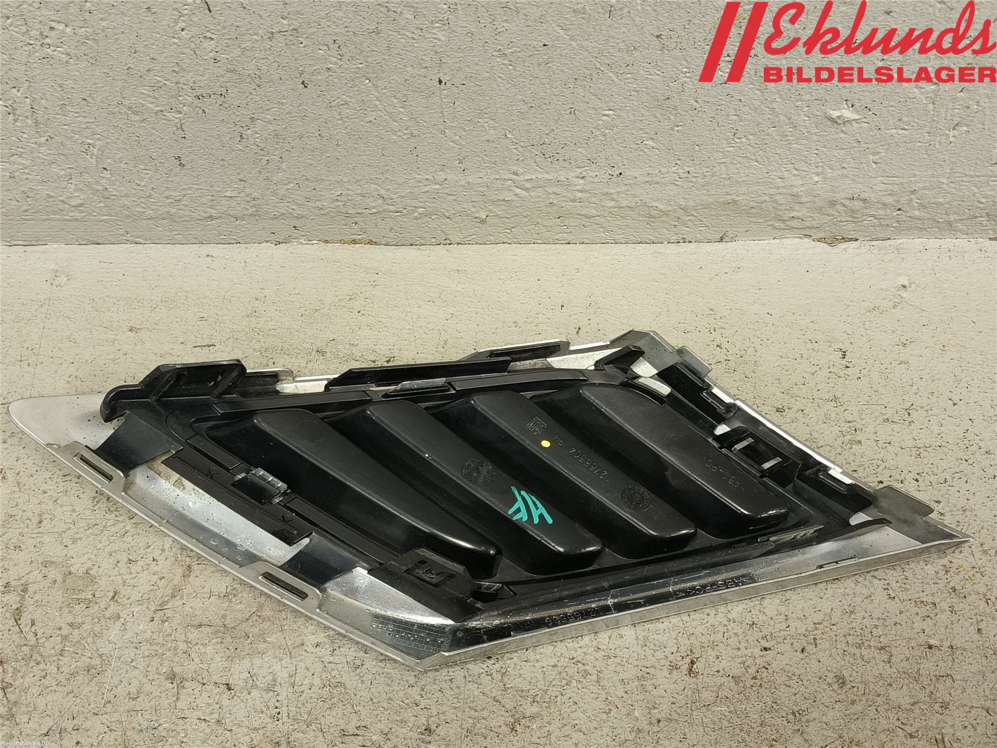 Saab 9-3 VER2/VER3 08-15 Grilldel Höger