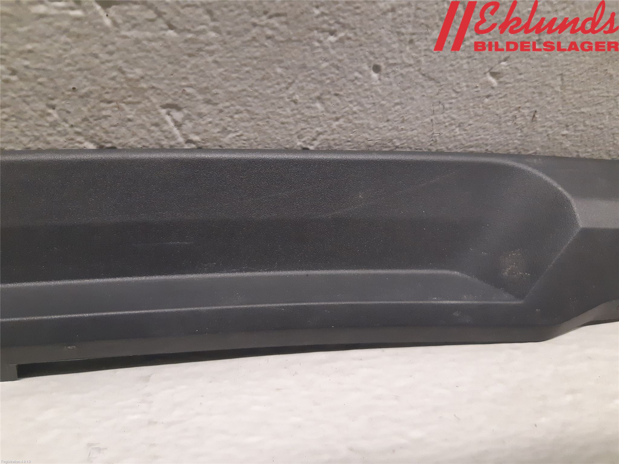 Volvo V60 19- Spoiler Baklucka