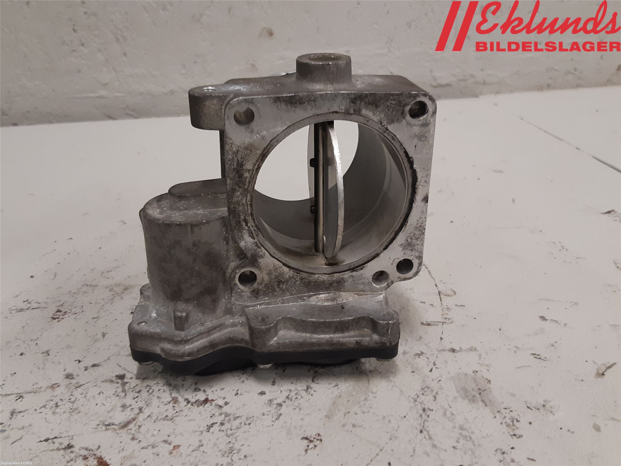 Renault TRAFIC/E-TECH 15- Injspjällhus