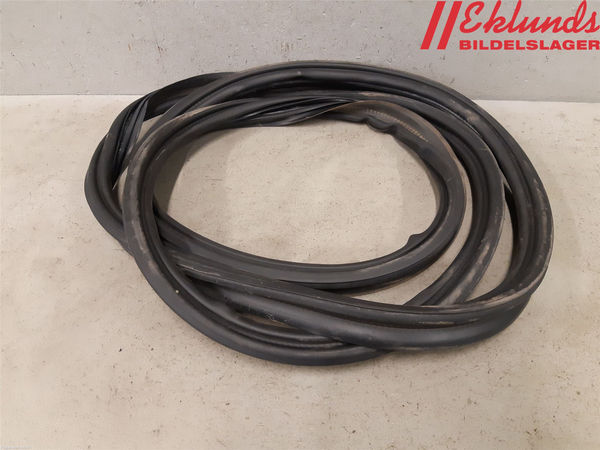 Volvo XC90/RECHARGE 16- List Bak-Baklucka