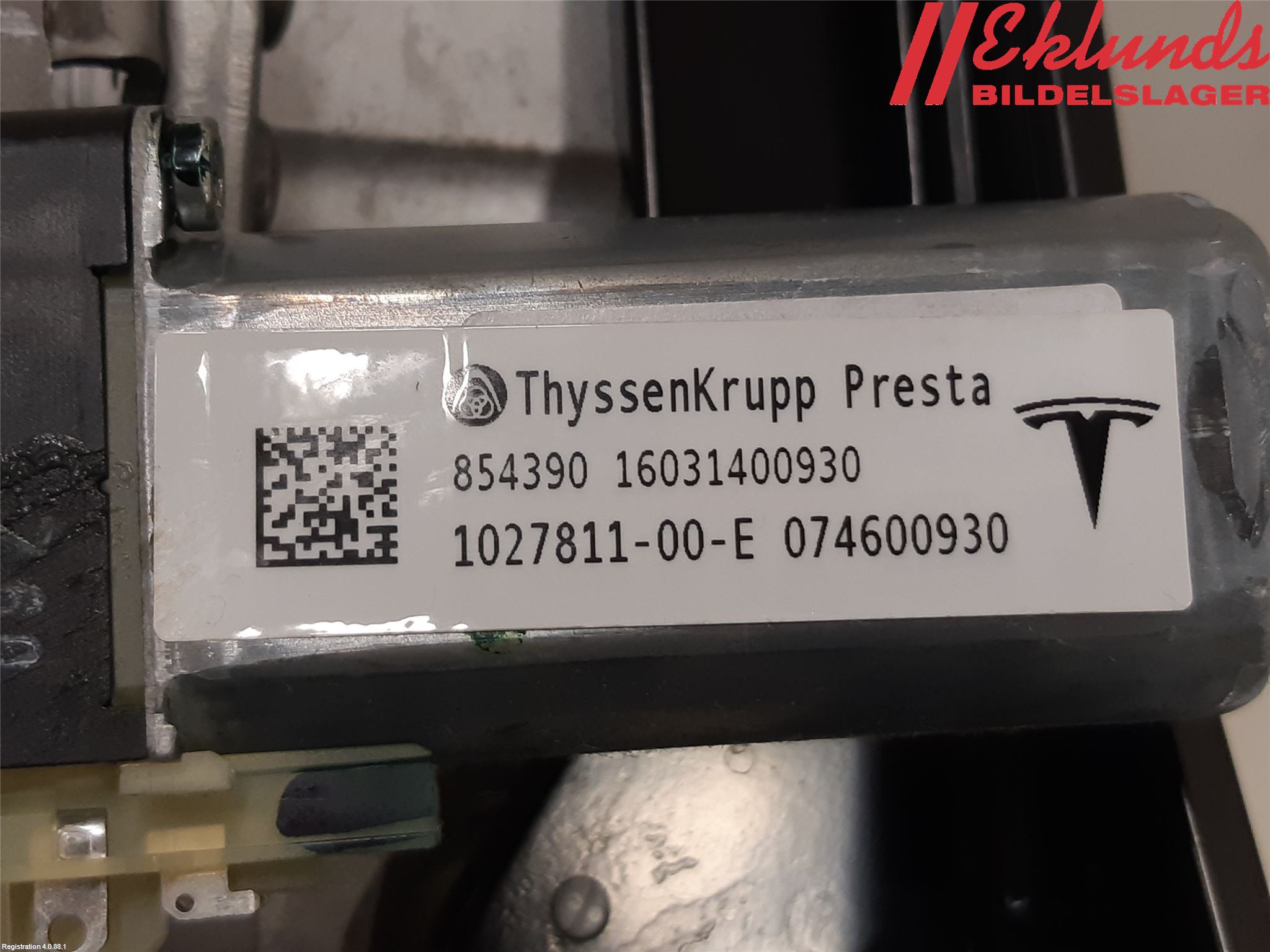 Tesla MODEL S 13- Rattaxelagg Justerbart