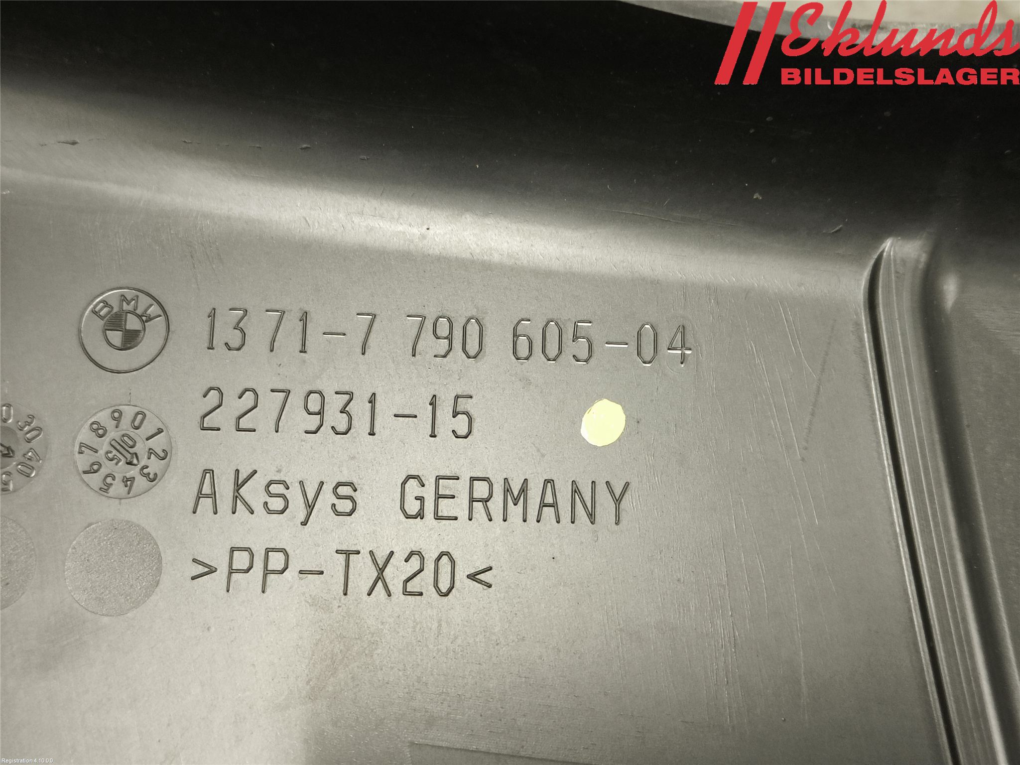 BMW 3 E90/91 SED/TOU 05-12 Deflektor Plåt-Plast Kylning