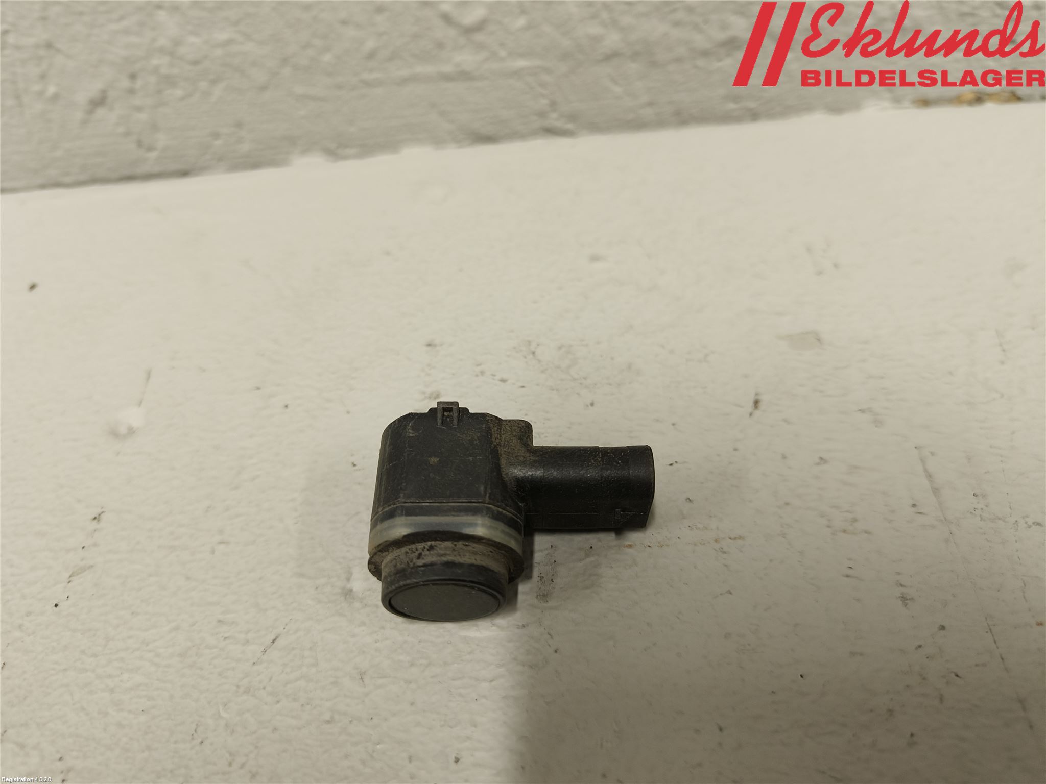 Volkswagen VW PASSAT 11-14 Parkeringshjälp Frontsensor