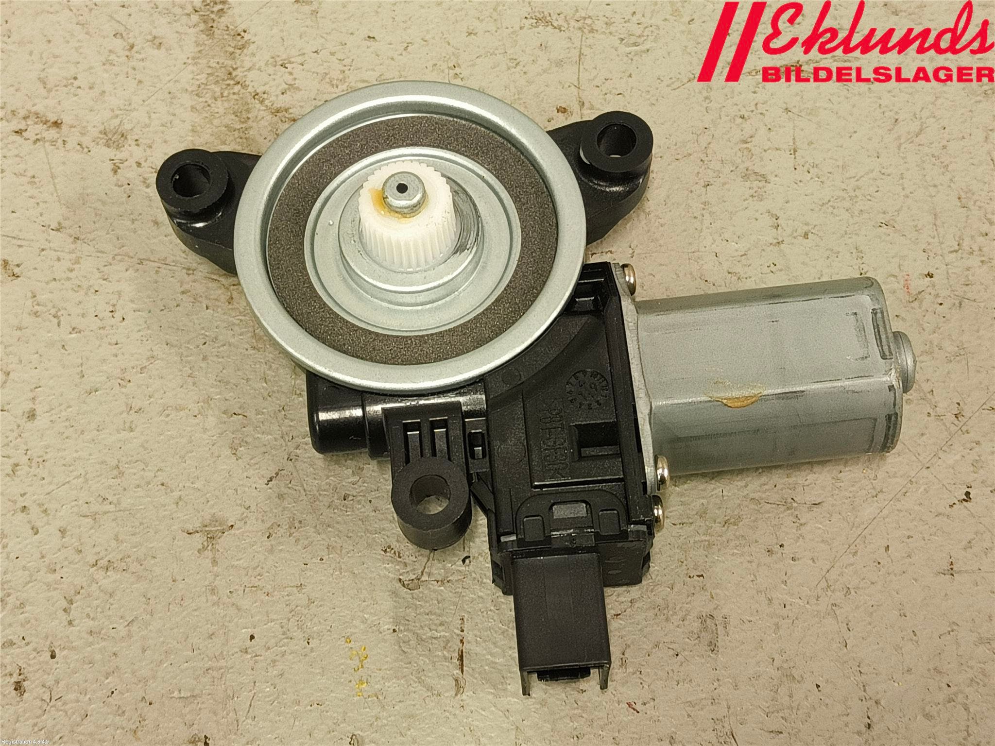 Mazda CX-5 17- Fönsterhissmotor