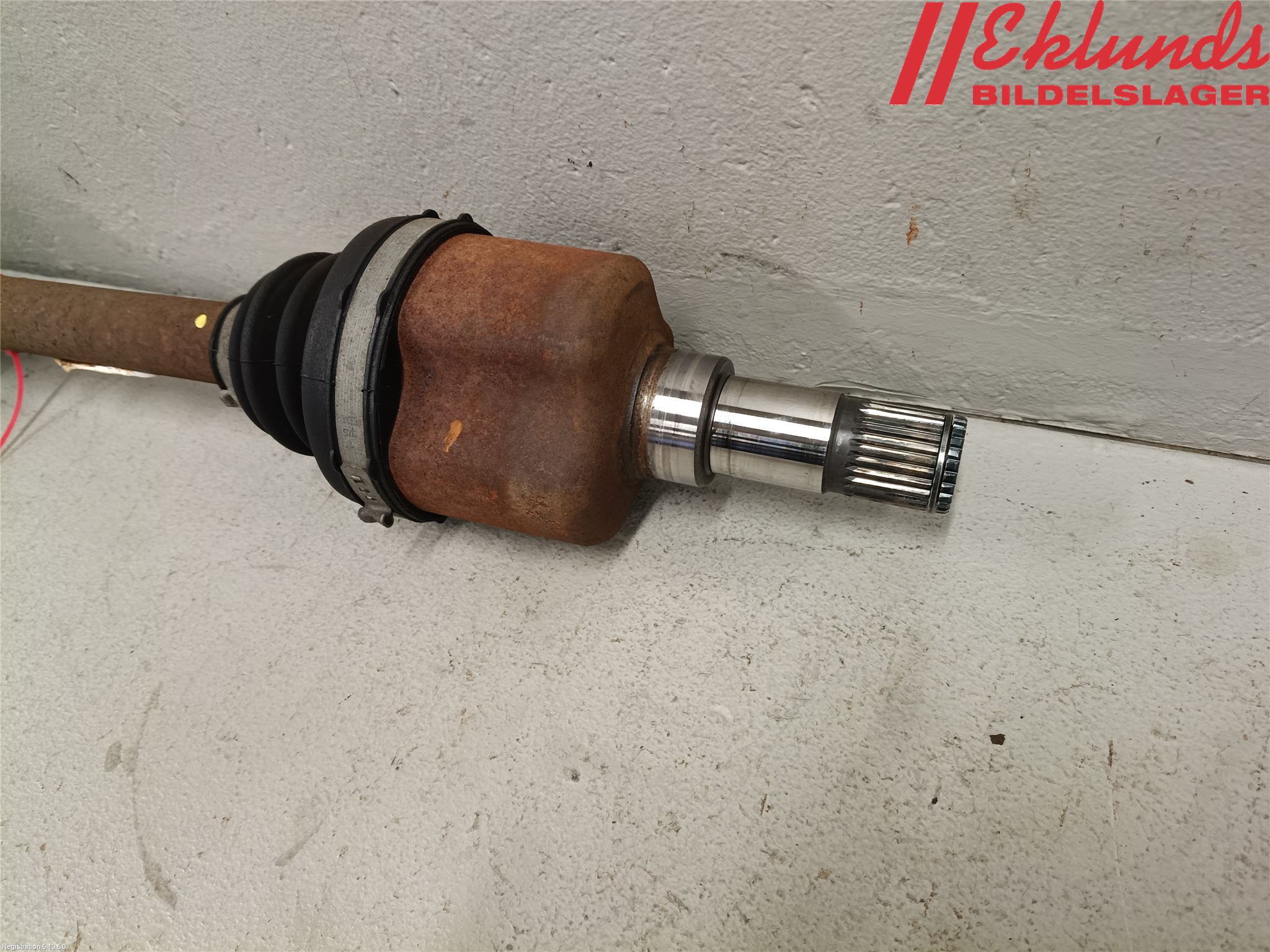 Ford MONDEO 07-15 Drivaxel Fram Vänster