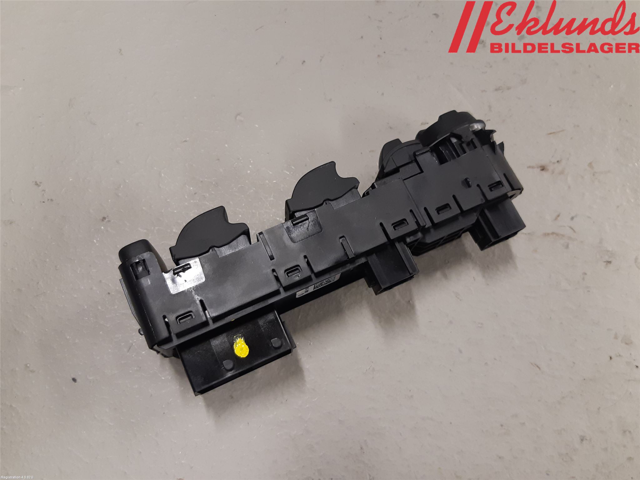 Peugeot 208/E-208 20- Strömställare Elhiss