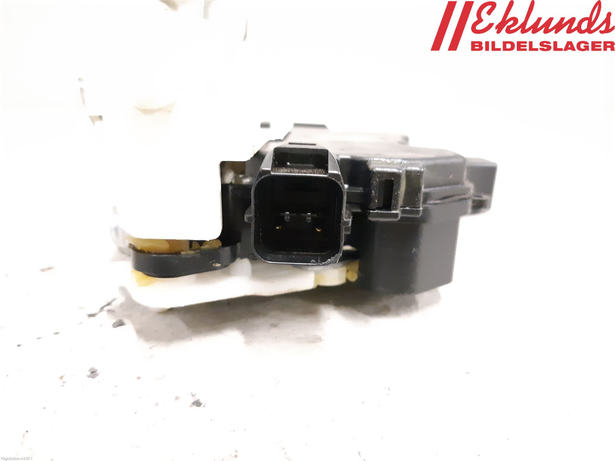 Mitsubishi OUTLANDER 07-12 Låskista-Dörrlås