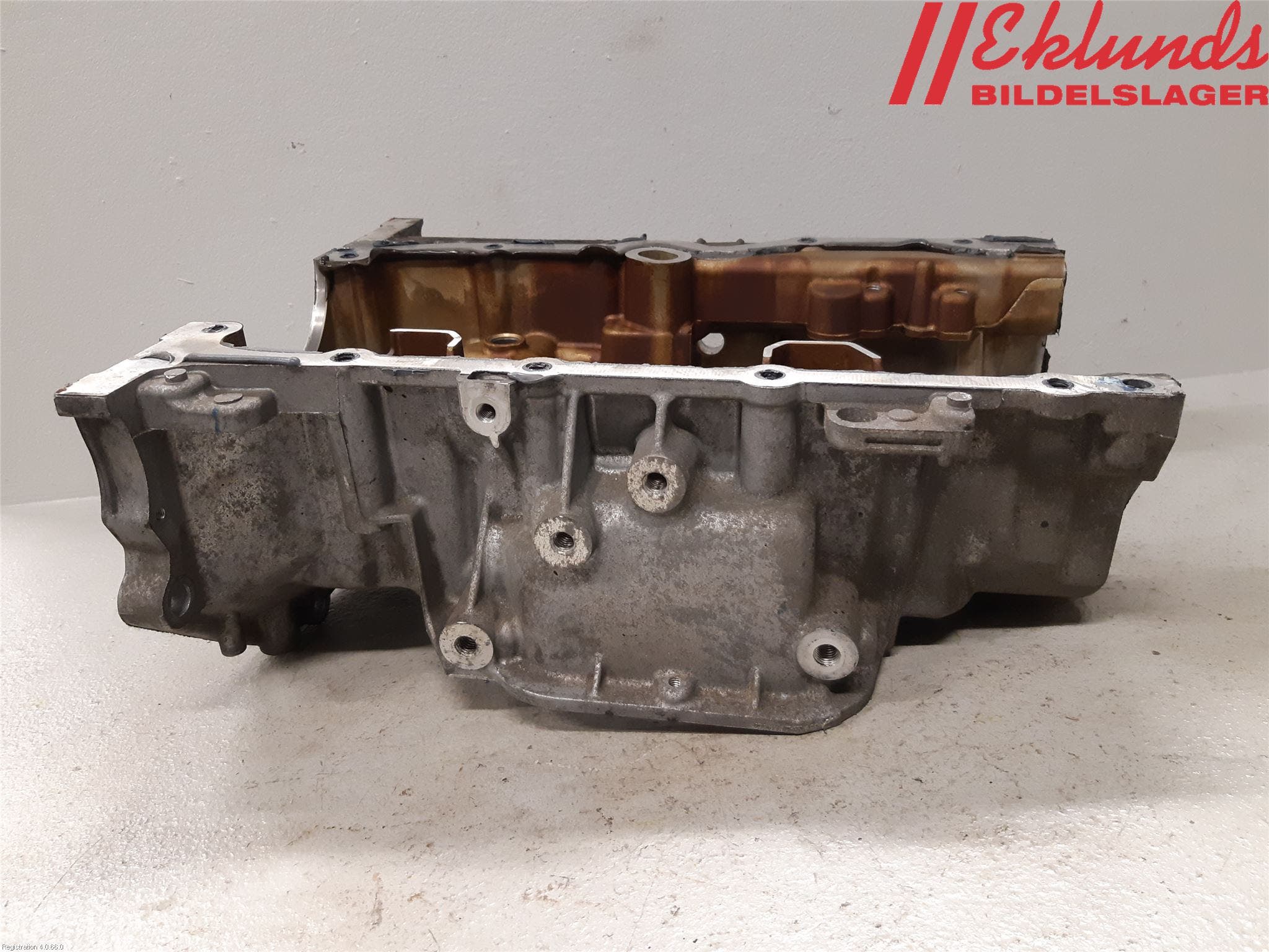 Nissan PULSAR Oljetråg