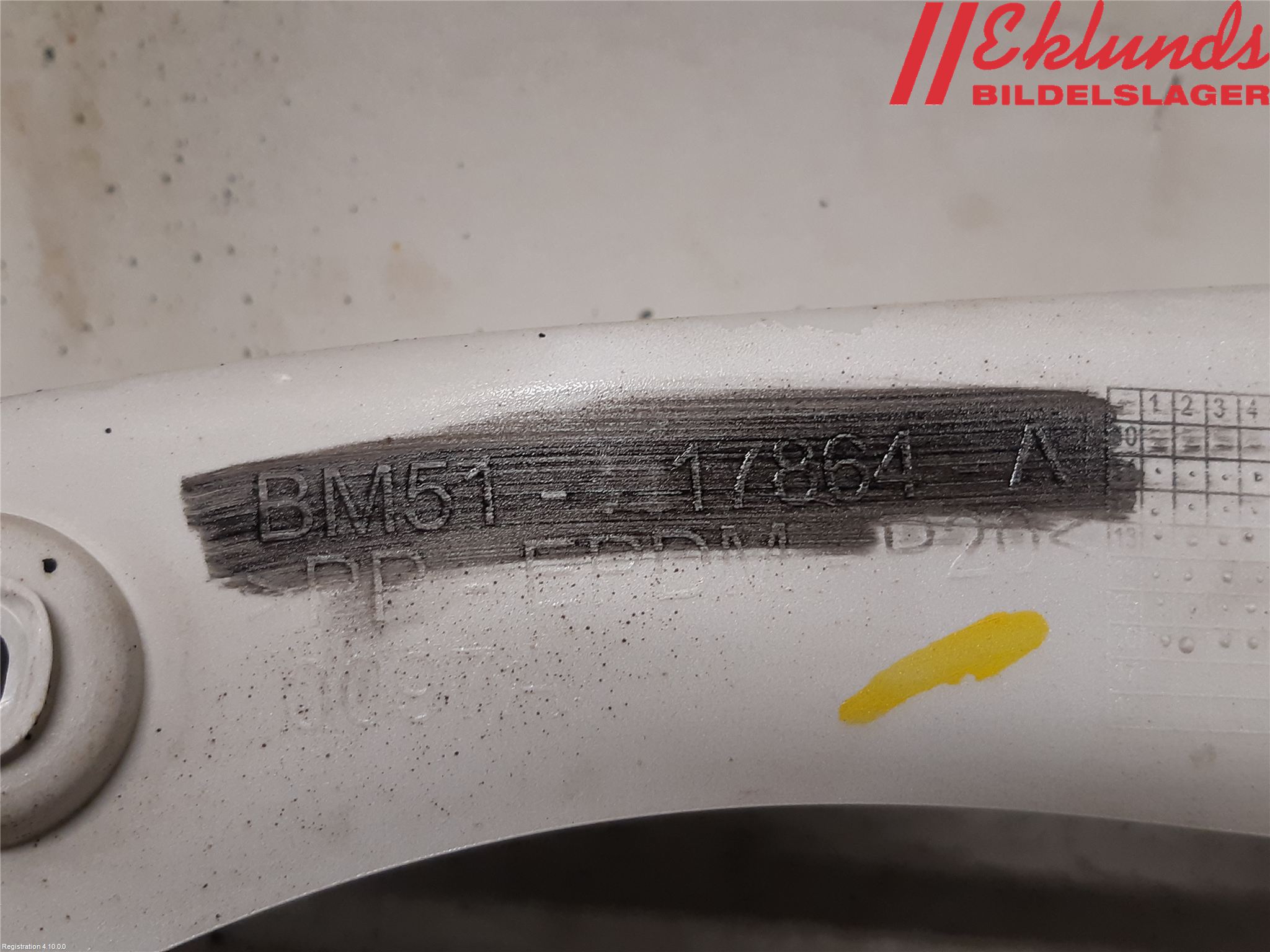 Ford FOCUS 15-18 Stötfångardel Bak Hö