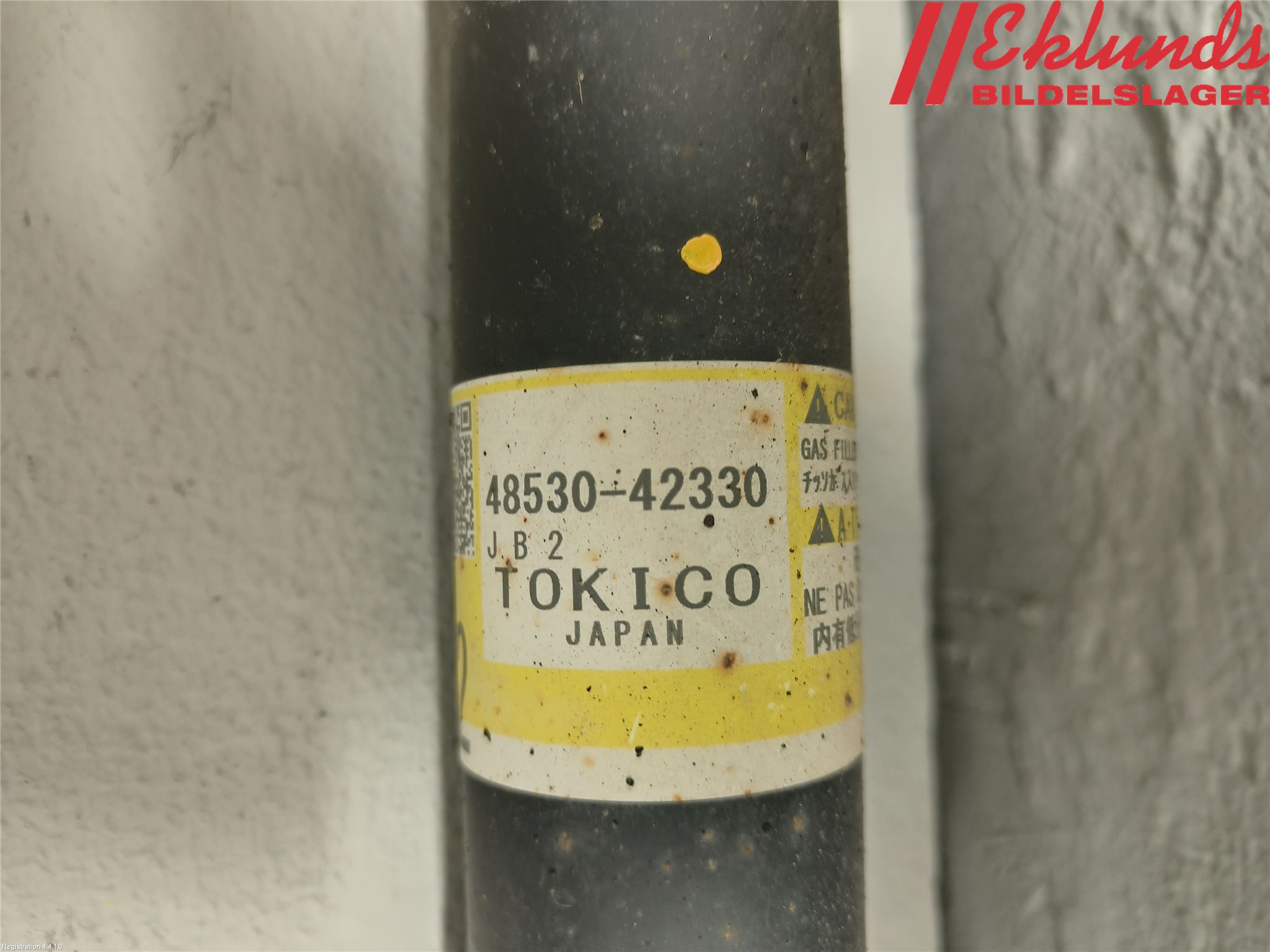 Toyota bZ4X EA10 22- Stötdämpare Bak