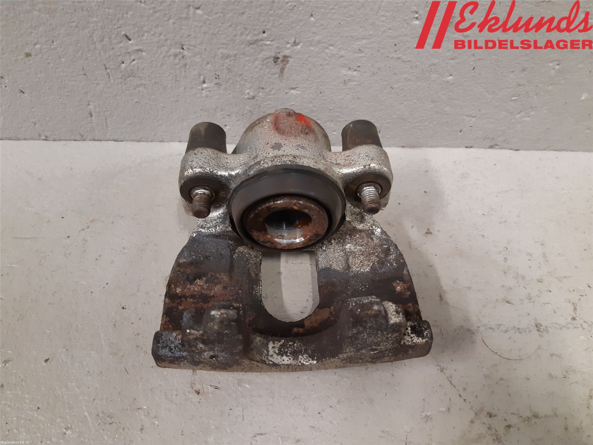 Volvo V70 05-08 Bromsok Bak Vänster