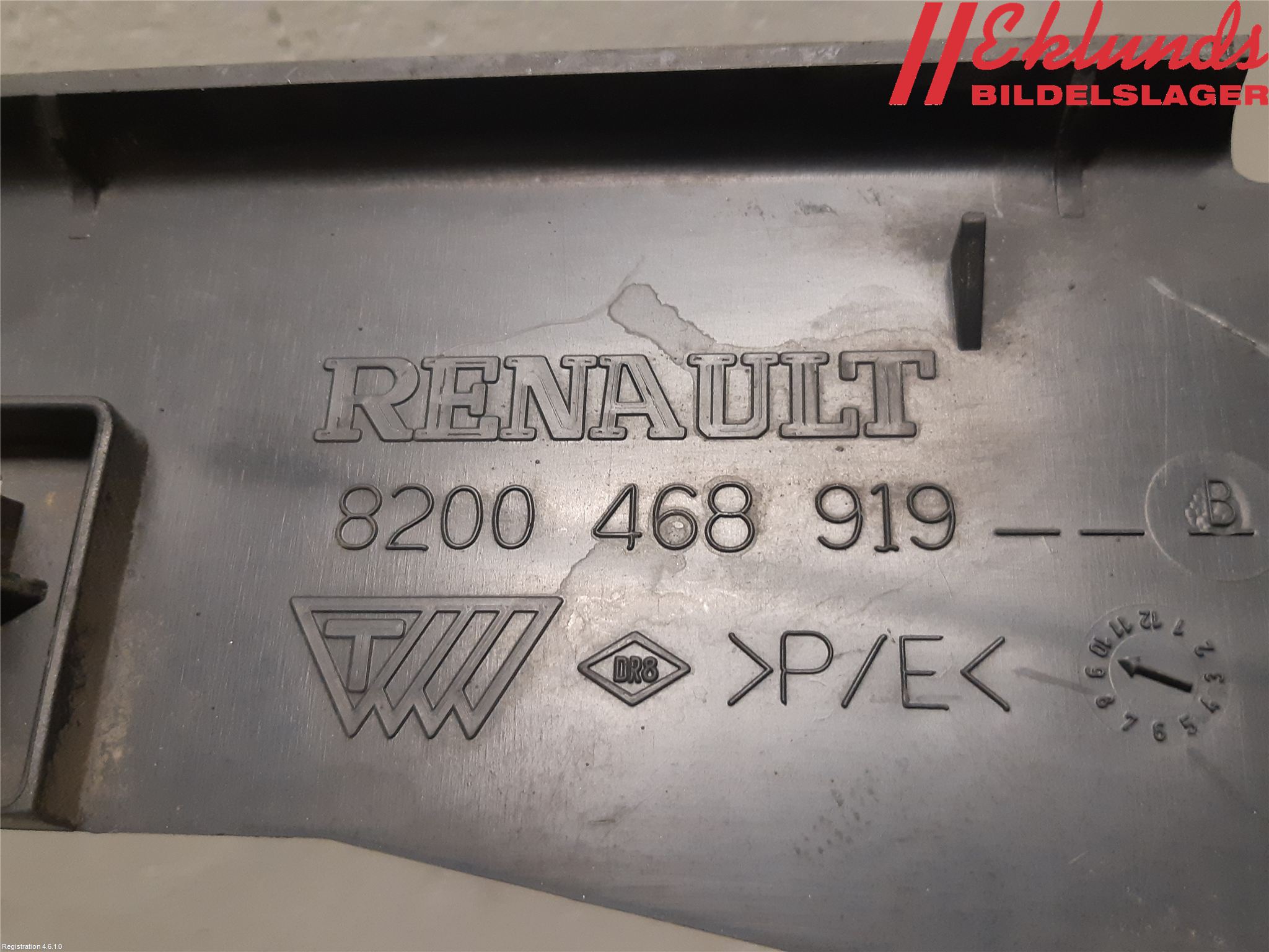 Renault CLIO III  06-09 Deflektor Plåt-Plast Kylning