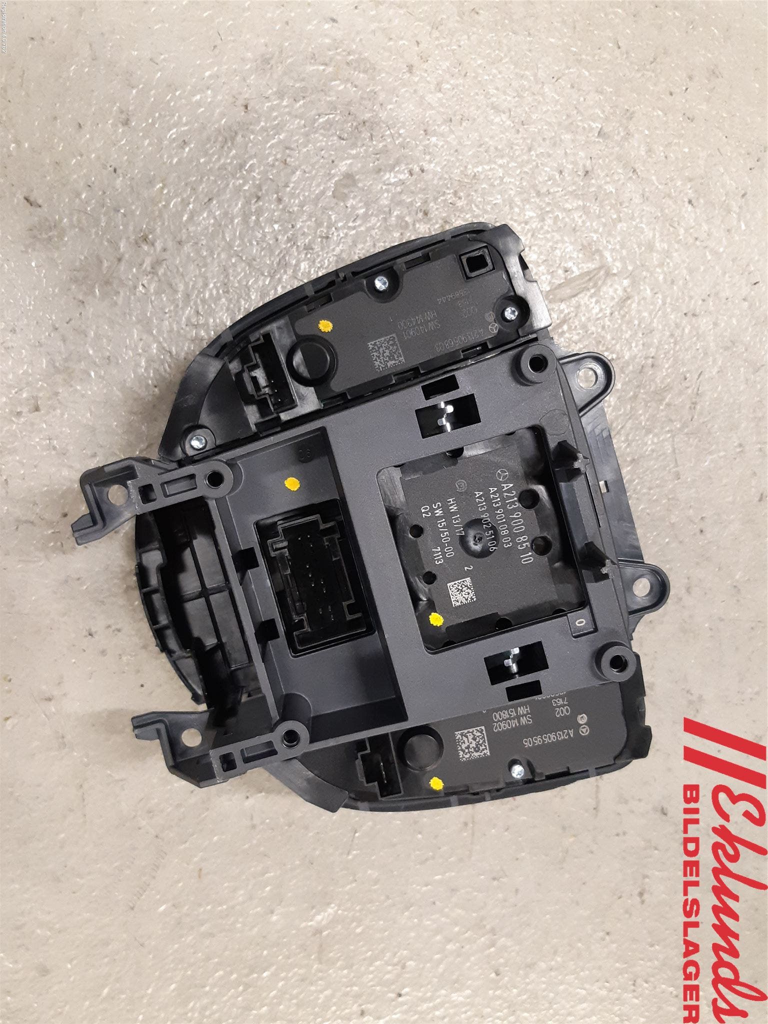 Mercedes-Benz MB E-KLASS (W213) 16-23 Strömställare Multifunktion