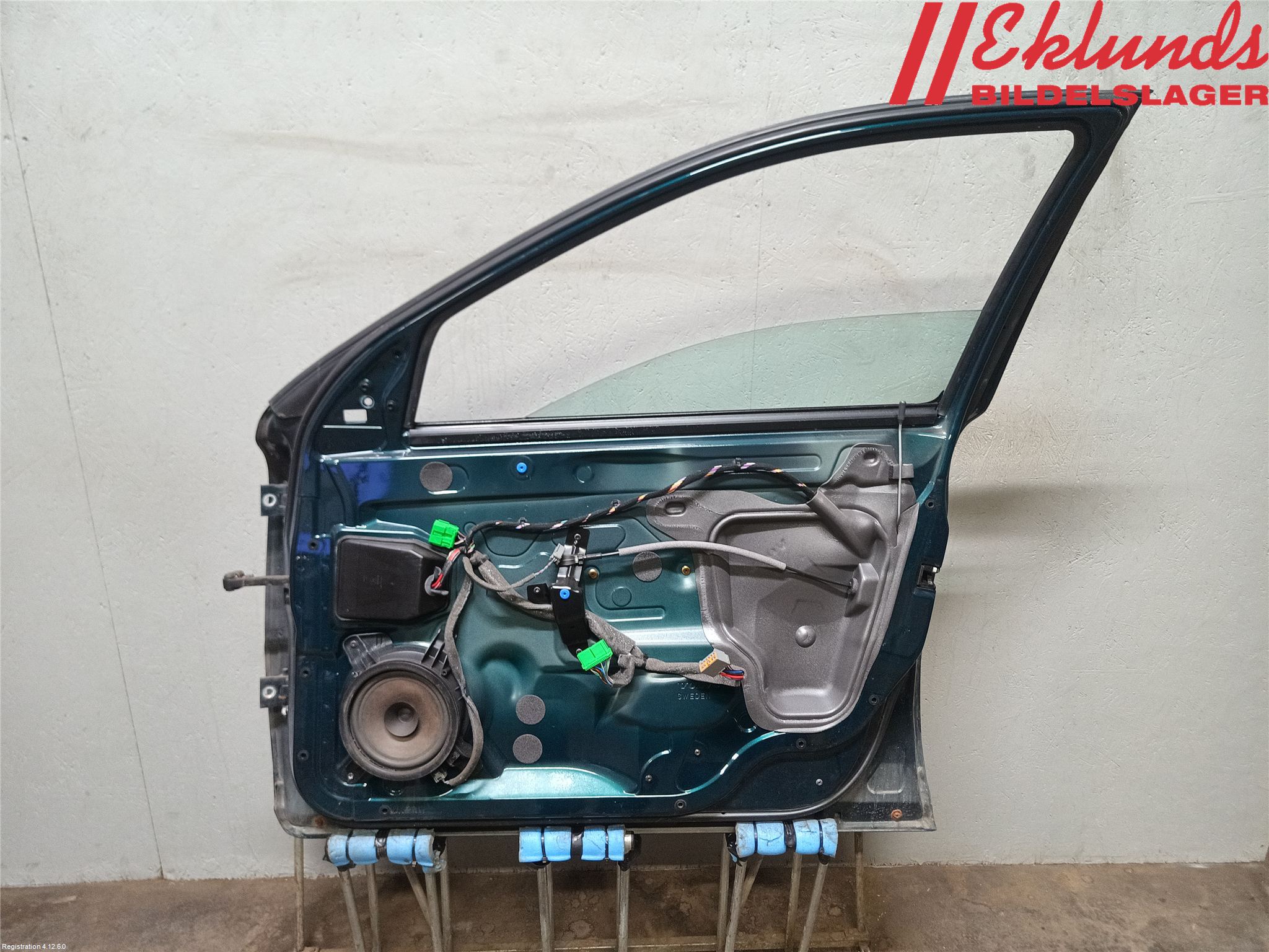 Volvo XC70 05-07 Dörr Bak Höger