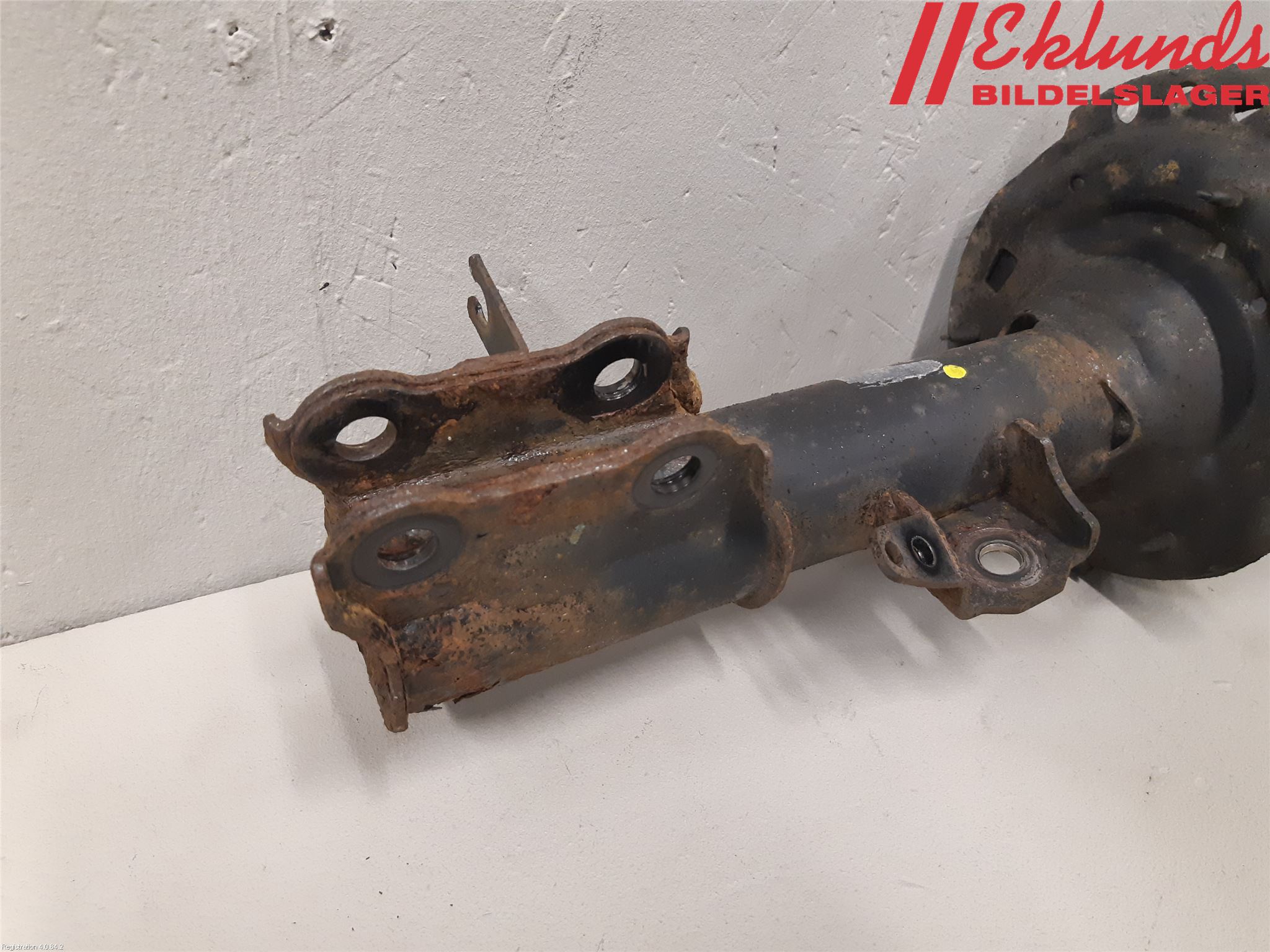 Hyundai i20 PB 09-14 Fjäderben Fram Höger
