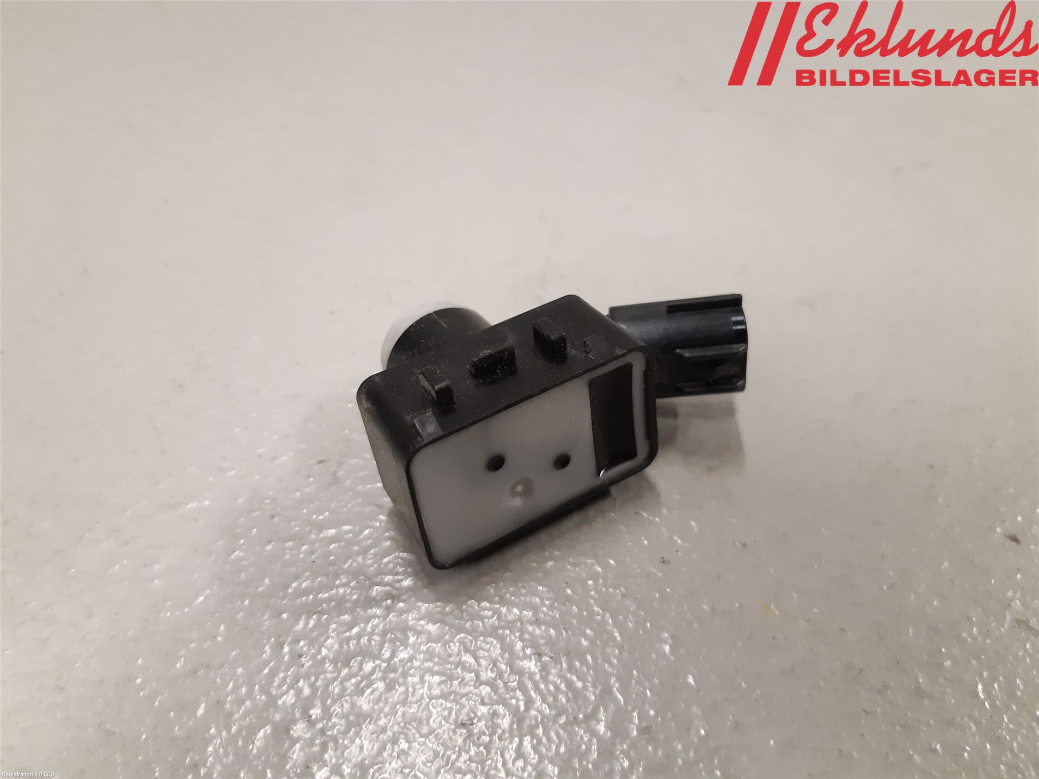 Toyota CAMRY 19-24 Parkeringshjälp Backsensor