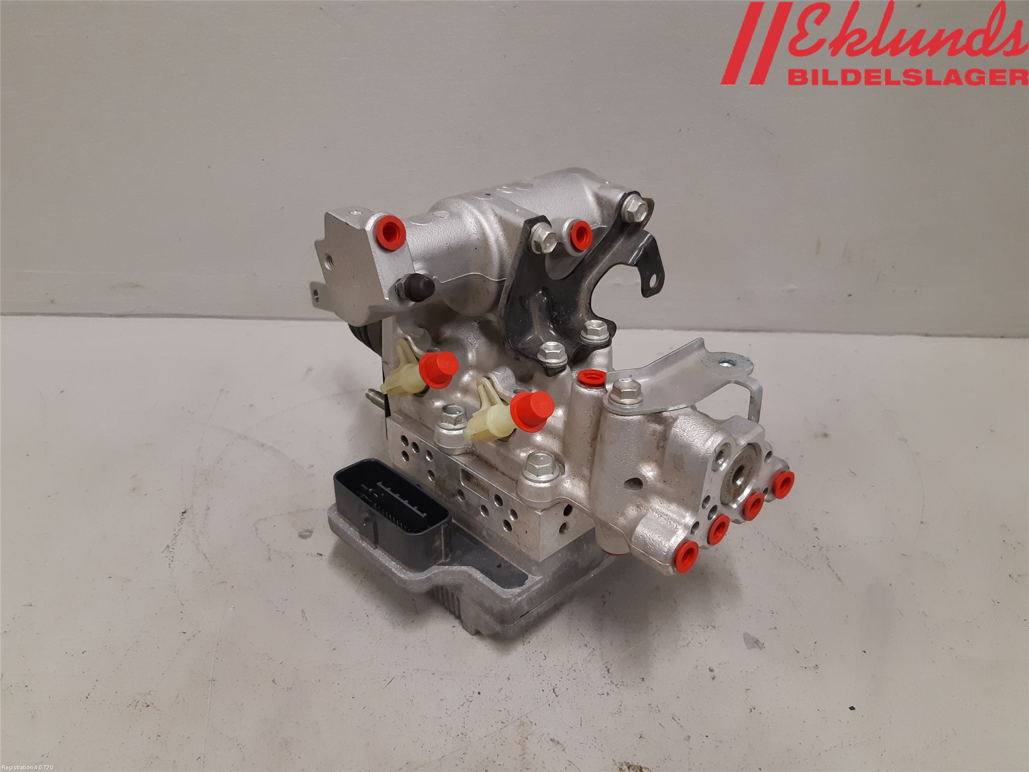 Toyota RAV4 13-18 Bromsservo