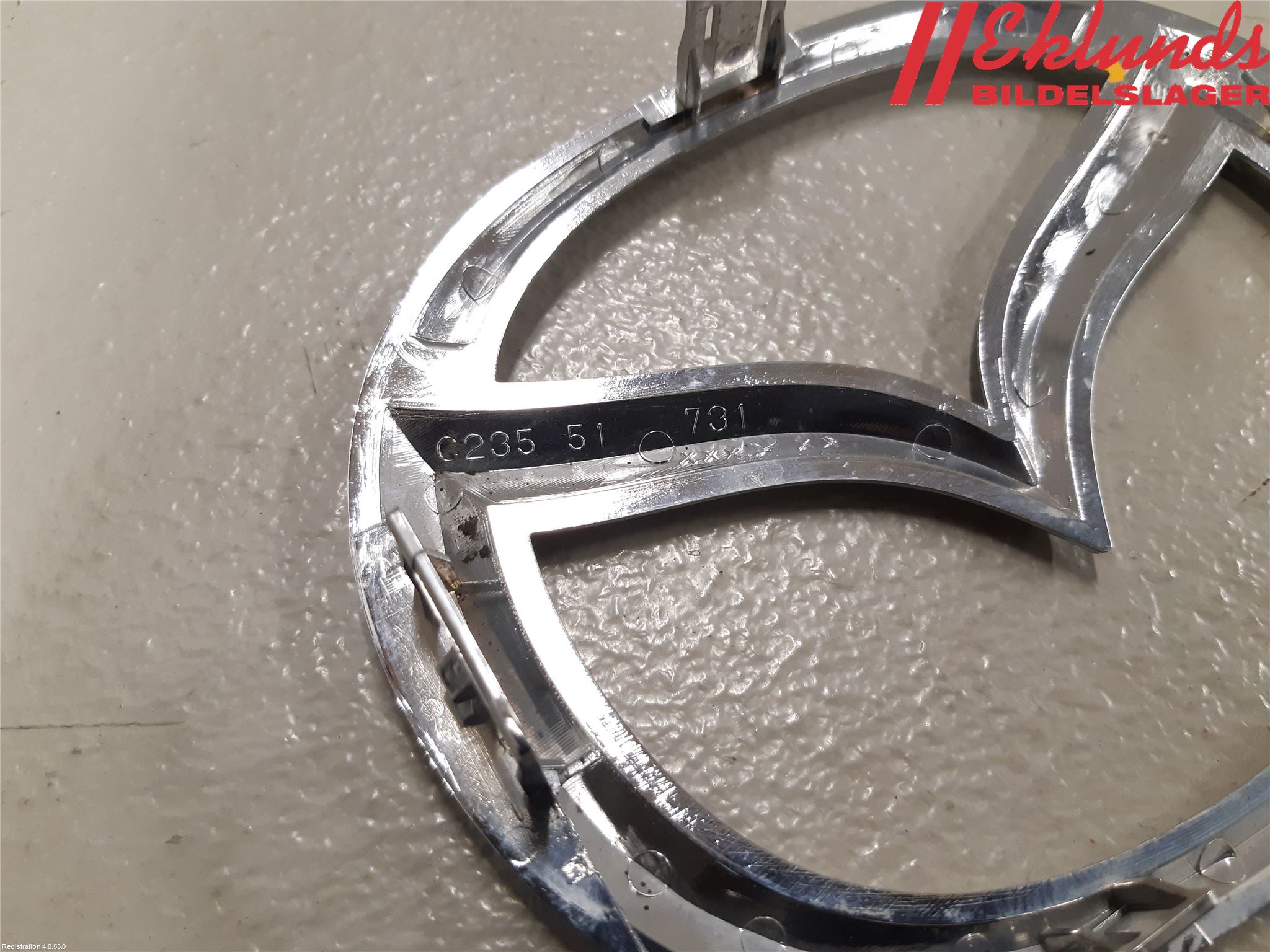 Mazda 2 (DE) 08-15 Emblem