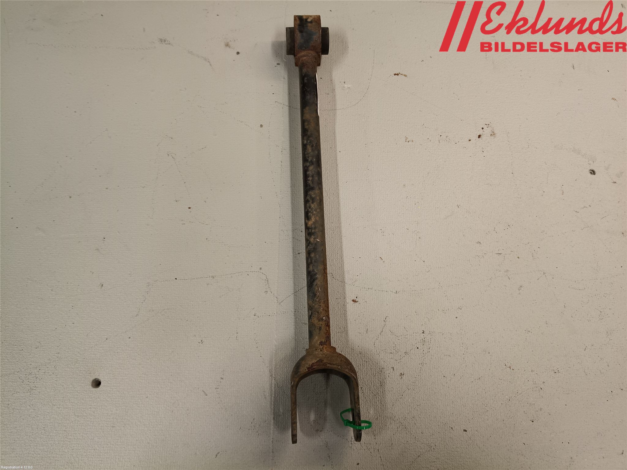 Tesla MODEL 3 17- Bärarm Bak Höger