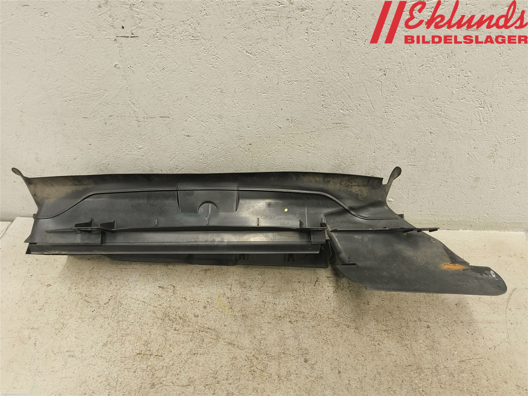 Ford FOCUS 11-14 Deflektor Plåt-Plast Kylning