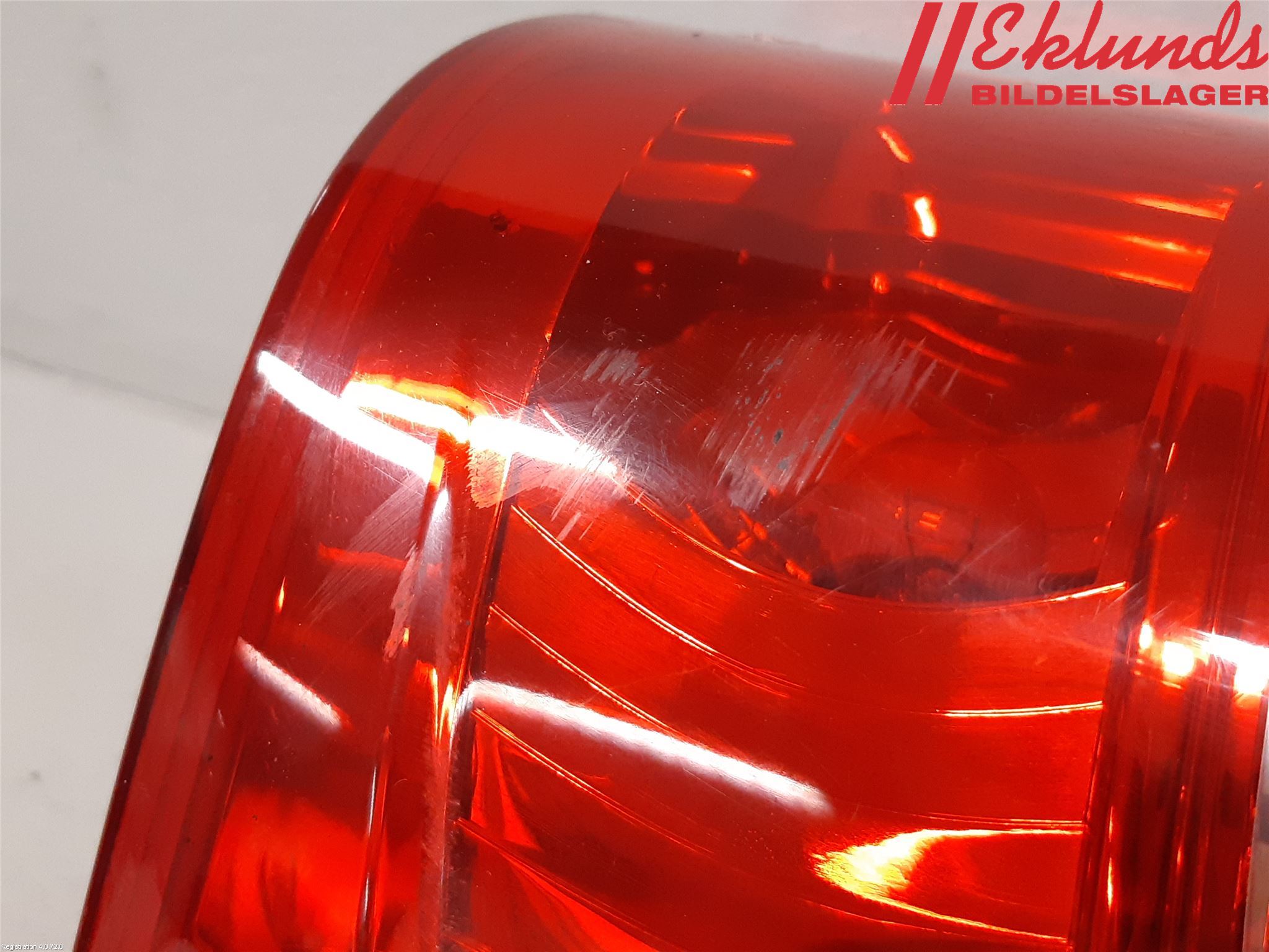 Iveco DAILY 14->> Bakljus Höger