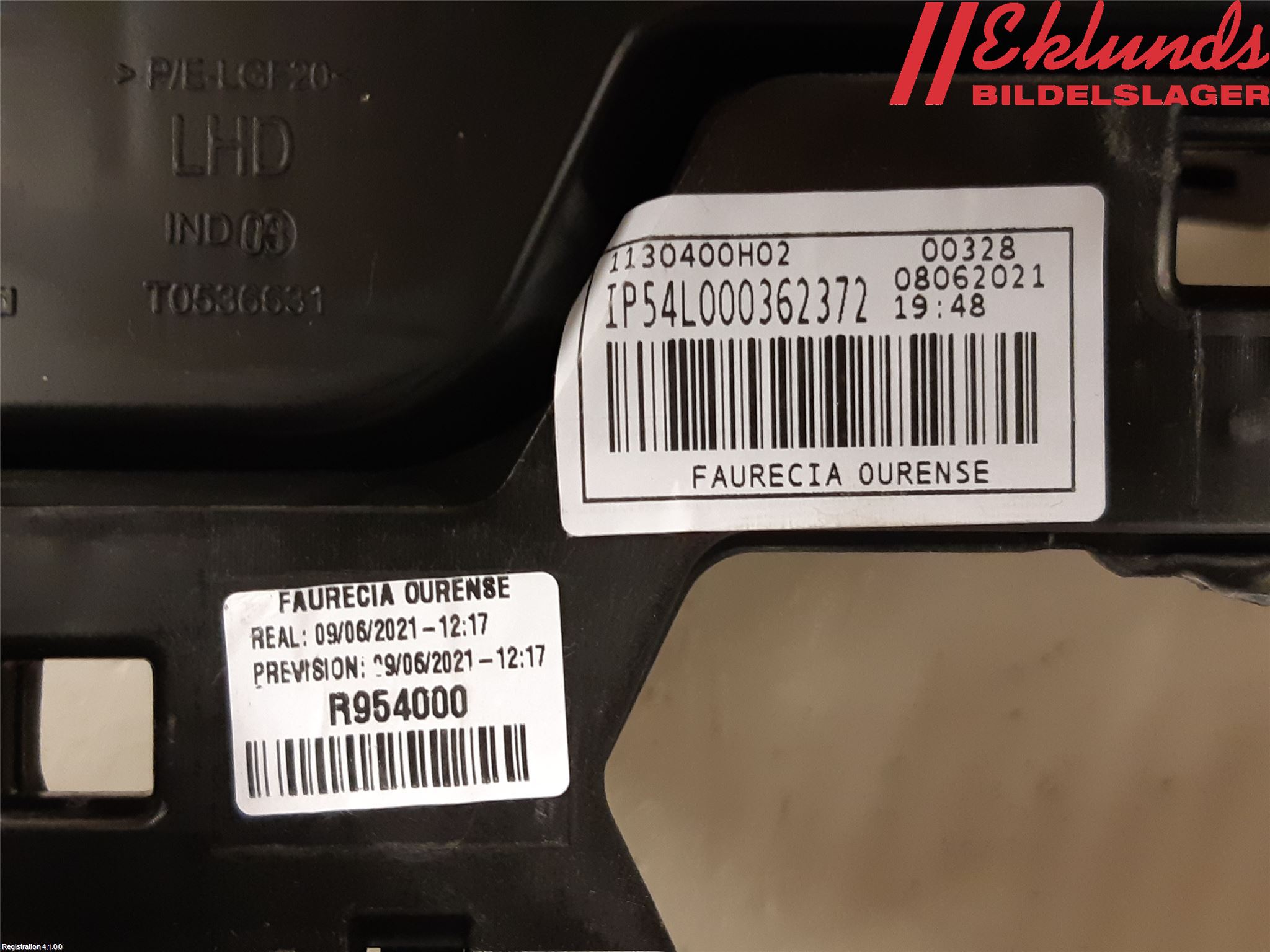 Peugeot 2008/E-2008 20- Instrumentbräda