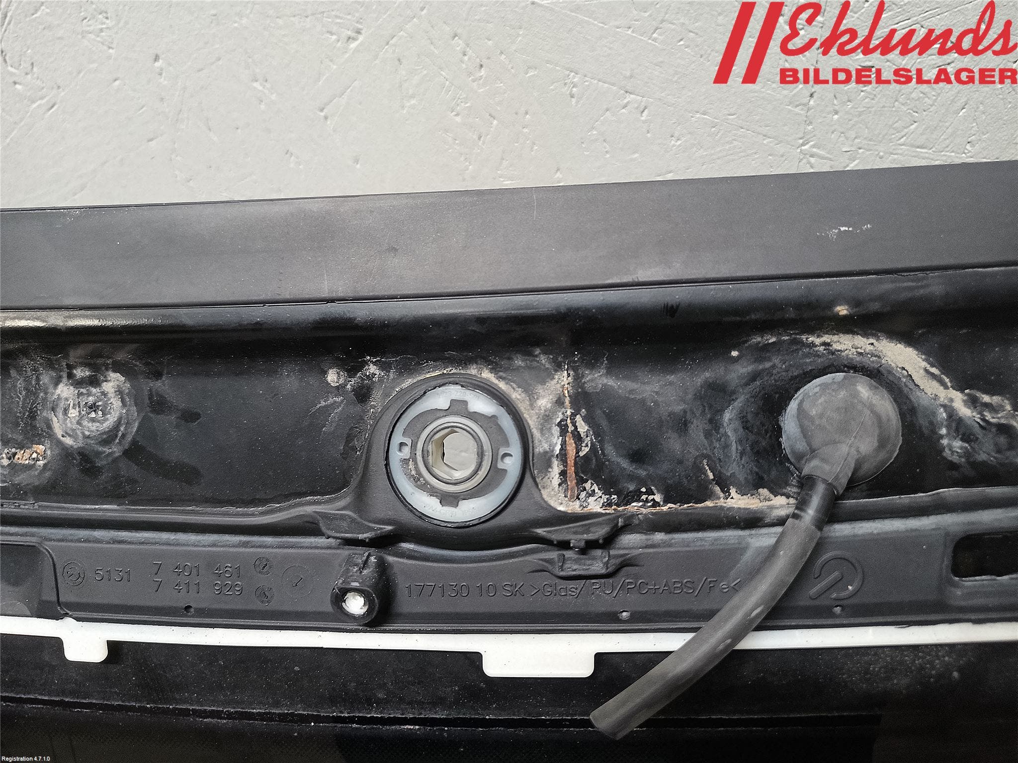 BMW 5 G30/G31/F90 17-23 Bakruta