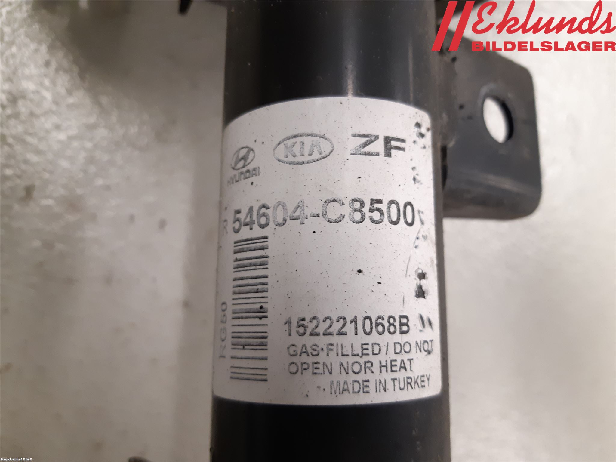 Hyundai i20 GB 15-20 Fjäderben Fram Höger