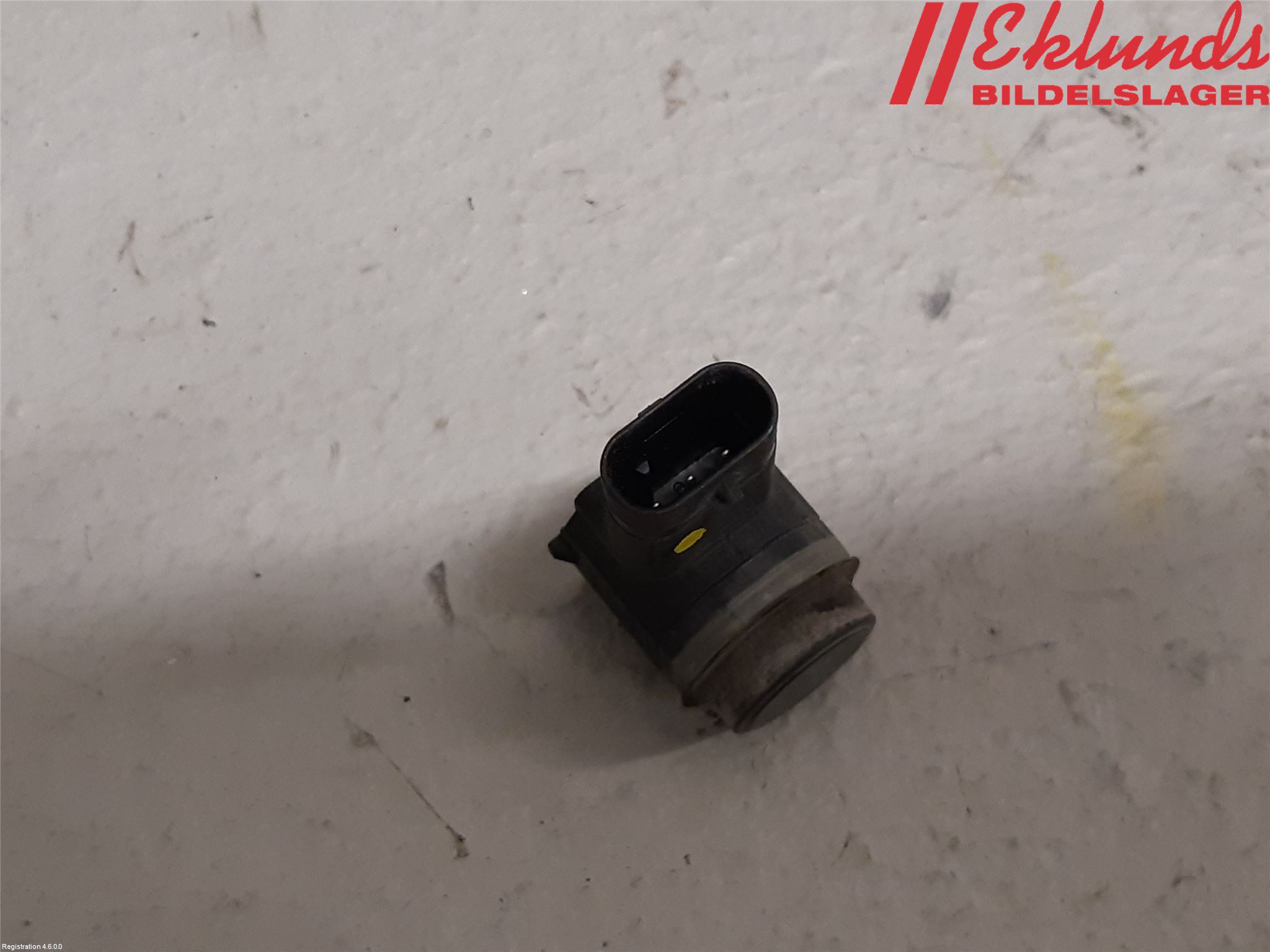 Volvo V40 CROSS COUNTRY 13-19 Parkeringshjälp Backsensor