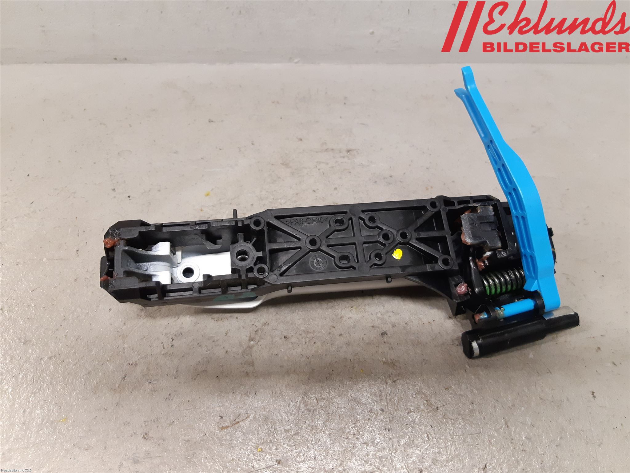 Toyota YARIS XP130 15-20 Dörrhandtag Yttre Vä