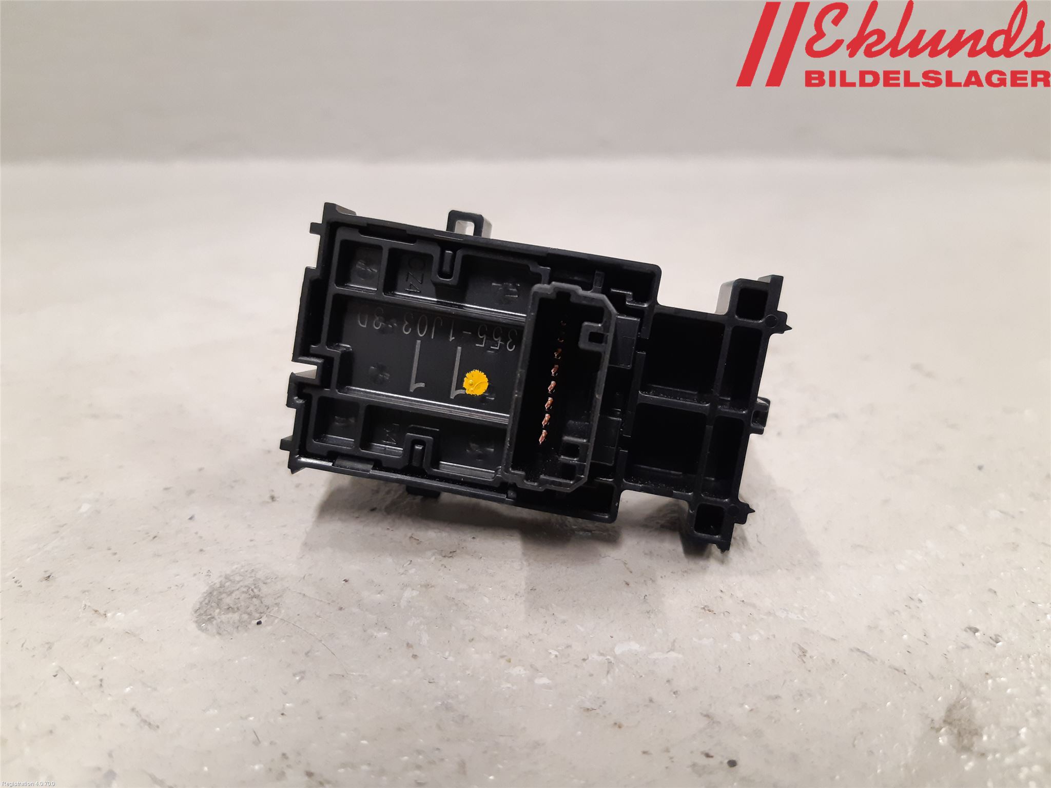 Toyota COROLLA 19- Strömställare Elhiss