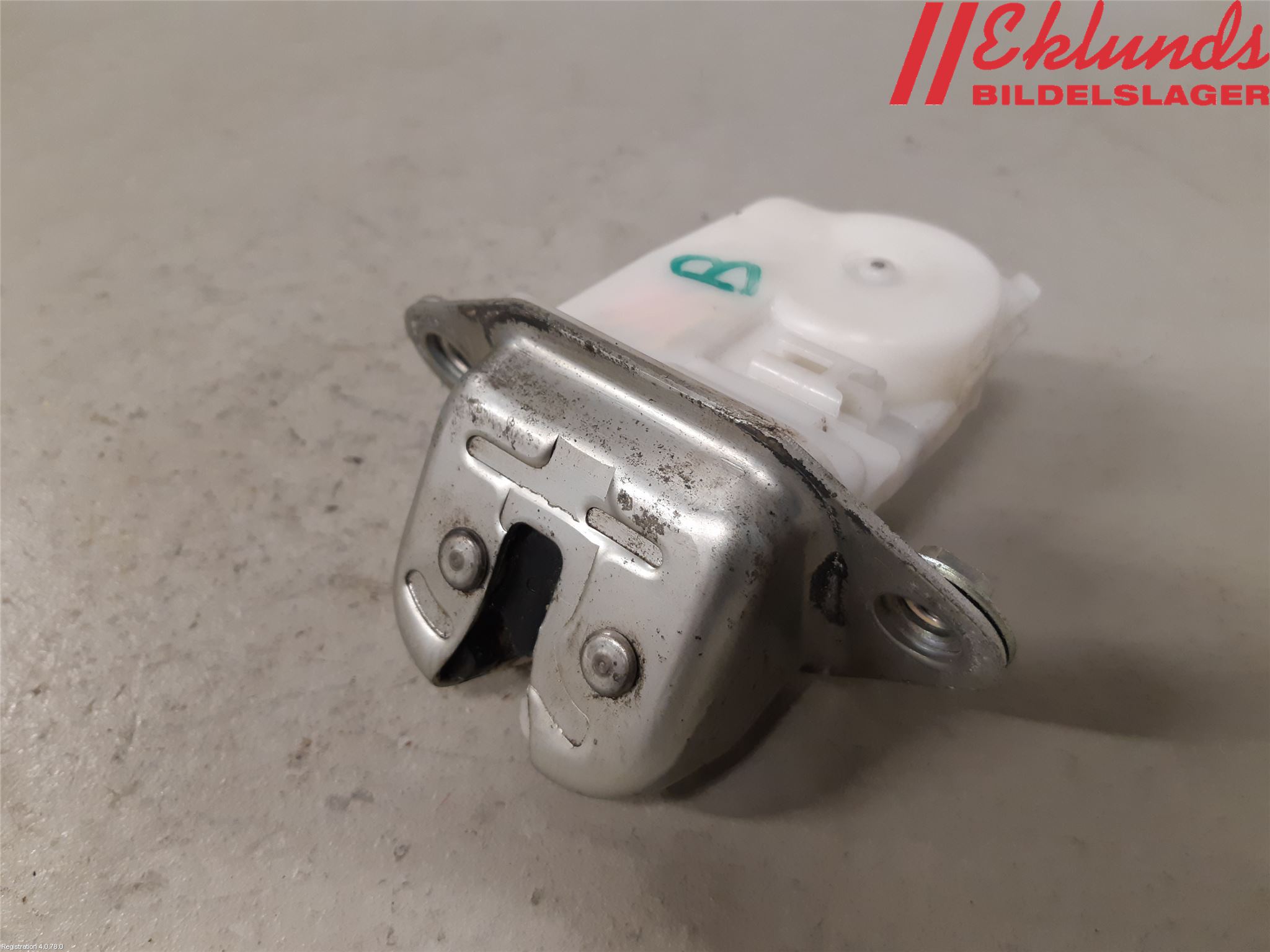 Subaru LEGACY 10-14 Låskista Baklucka