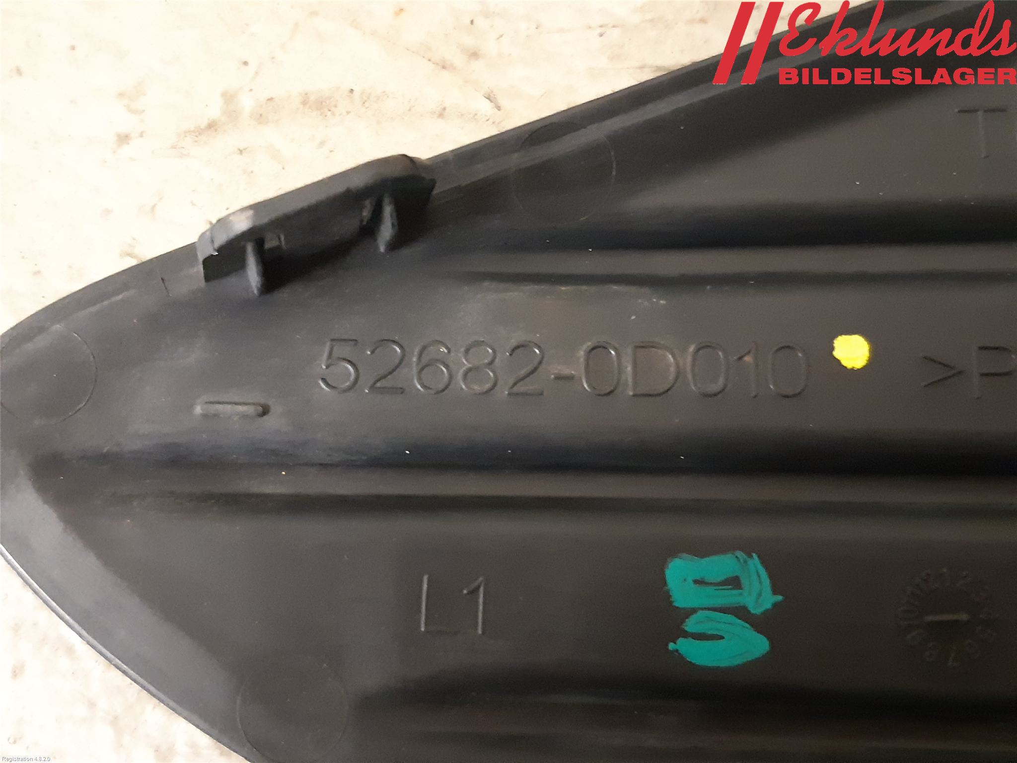 Toyota YARIS XP130 15-20 Stötfångardel Bak Vä