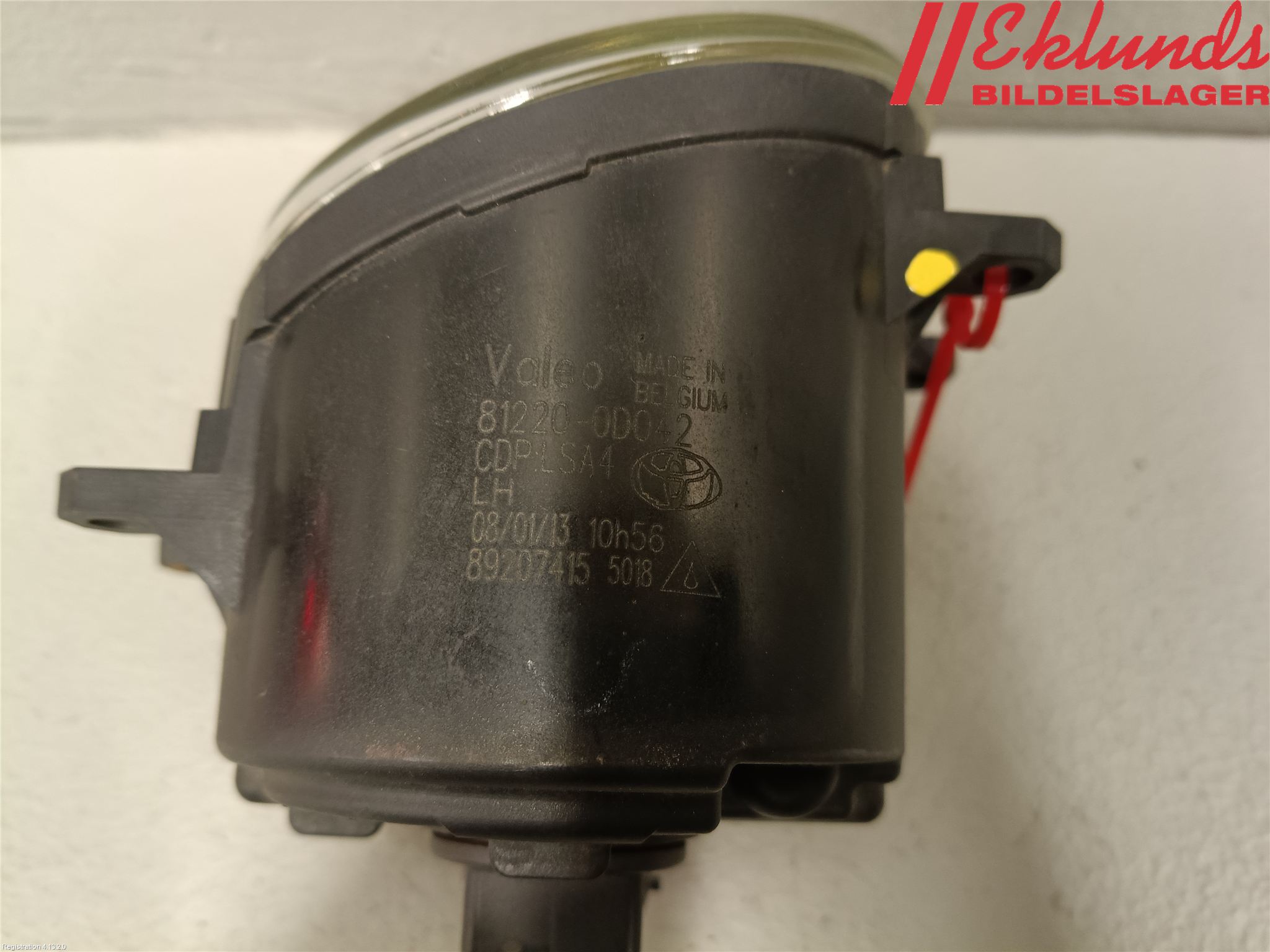 Toyota AURIS 10-12 Dimljus-Varselljus Fram