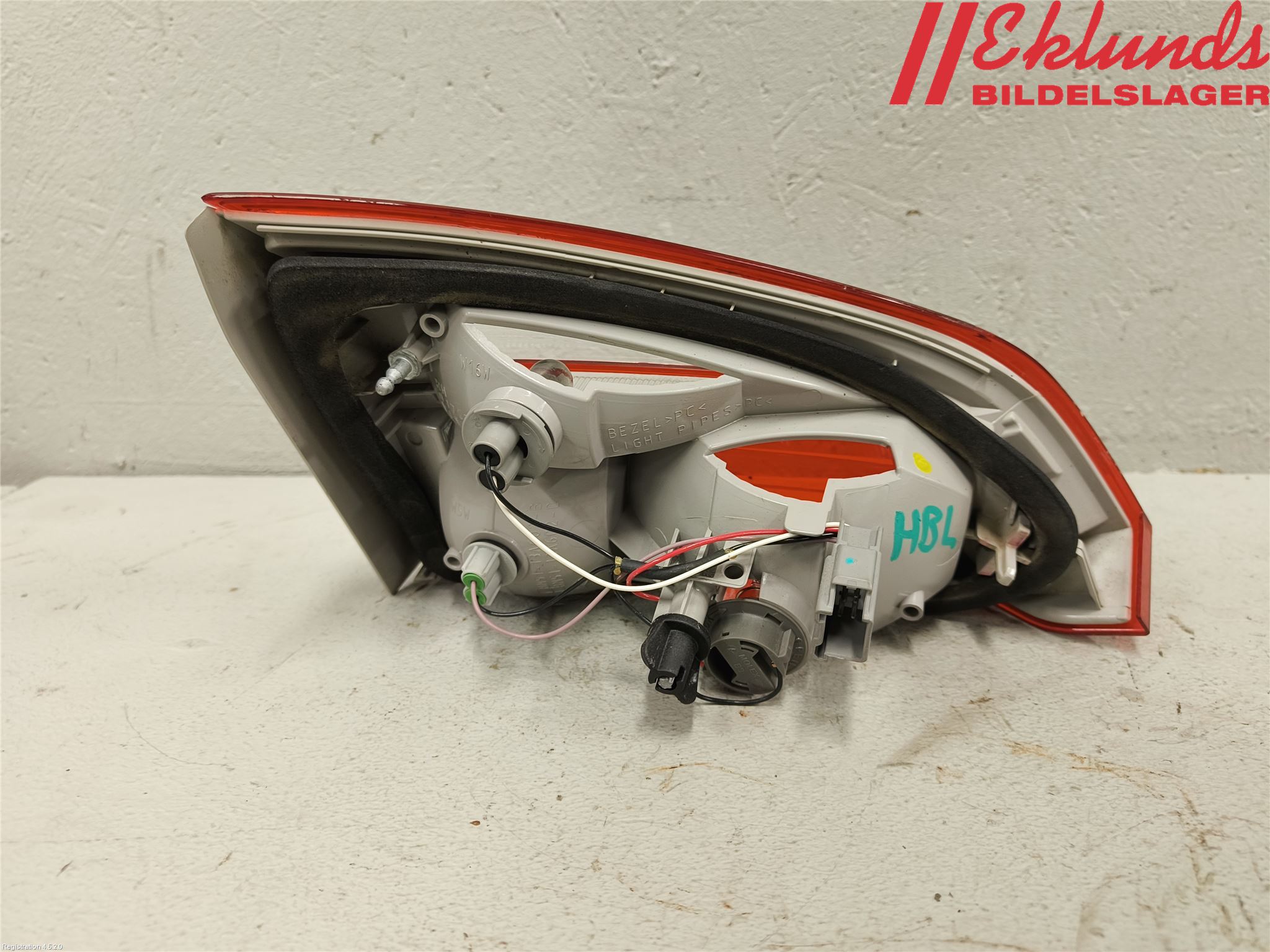 Ford FOCUS 11-14 Bakljus Lucka Hö