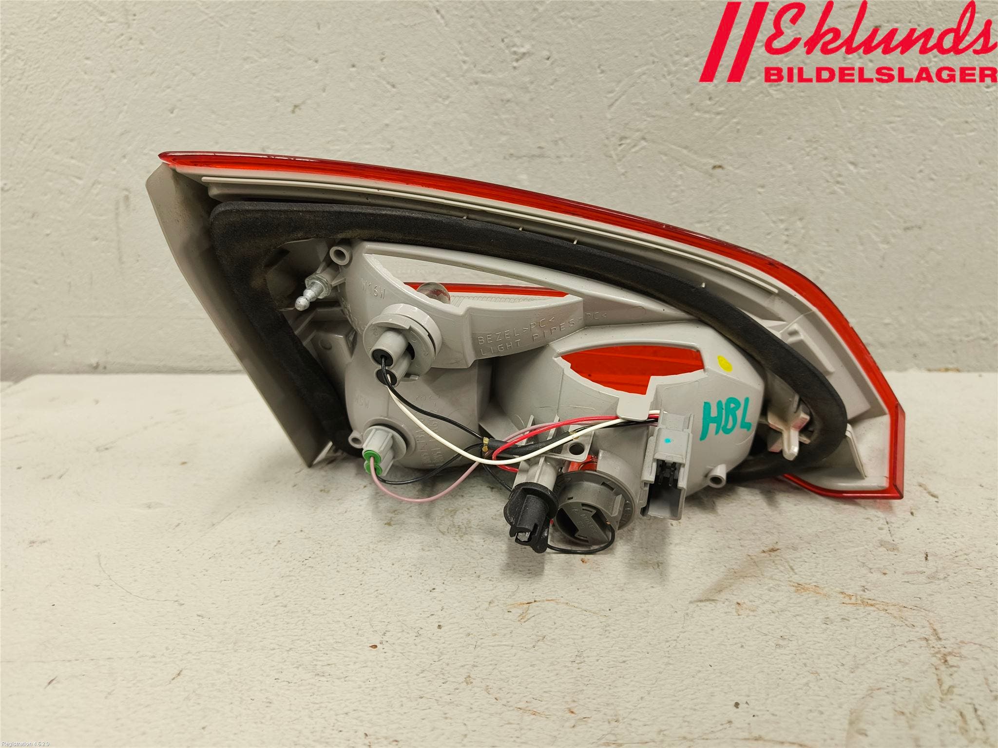 Ford FOCUS 11-14 Bakljus Lucka Hö