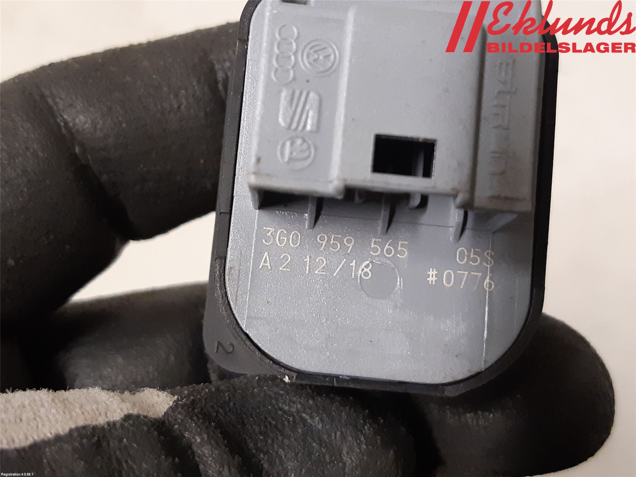 Volkswagen VW PASSAT 15-19 Strömställare Spegel