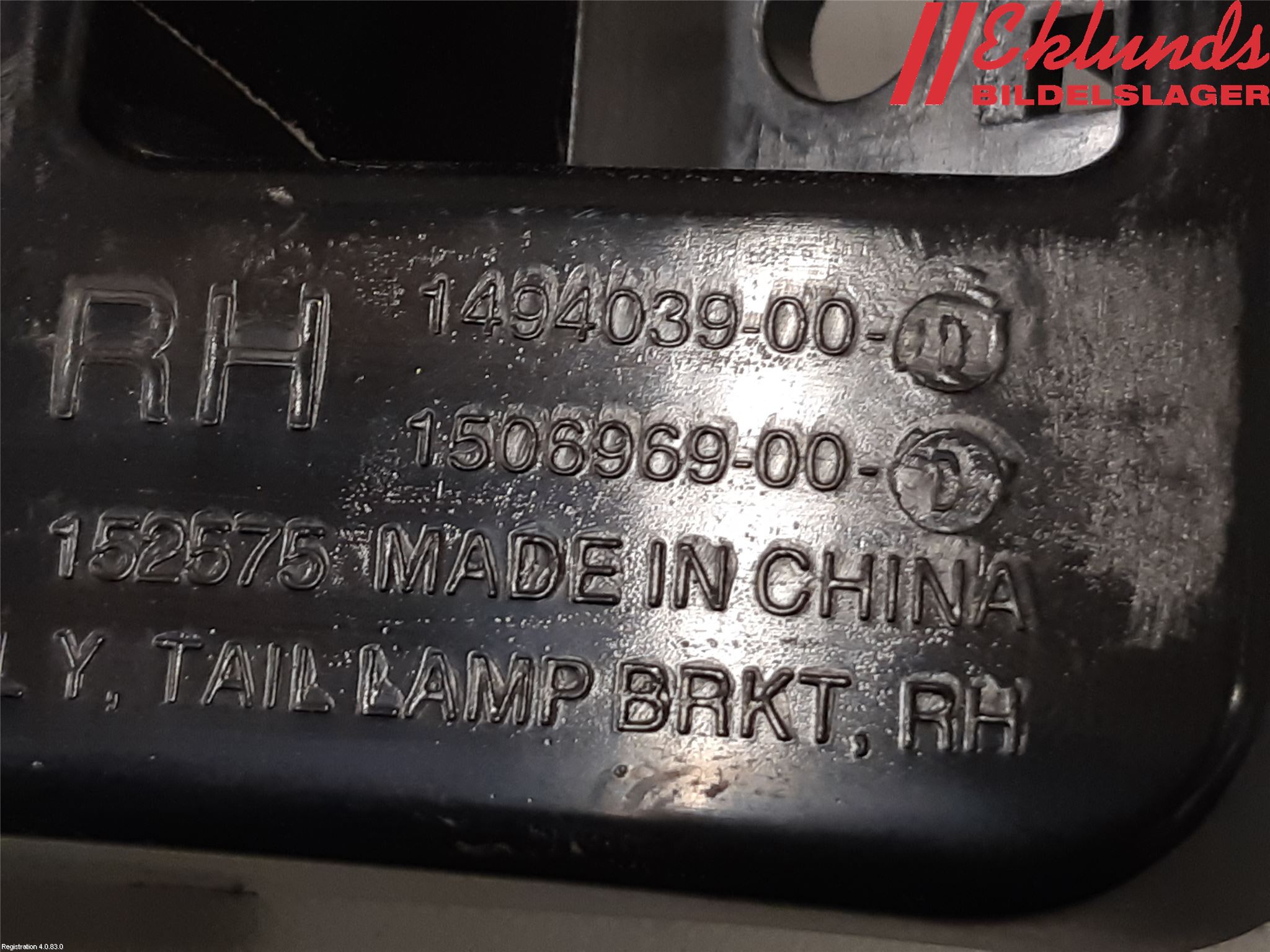 Tesla MODEL Y 21- Stötfångarfäste Bak Hö