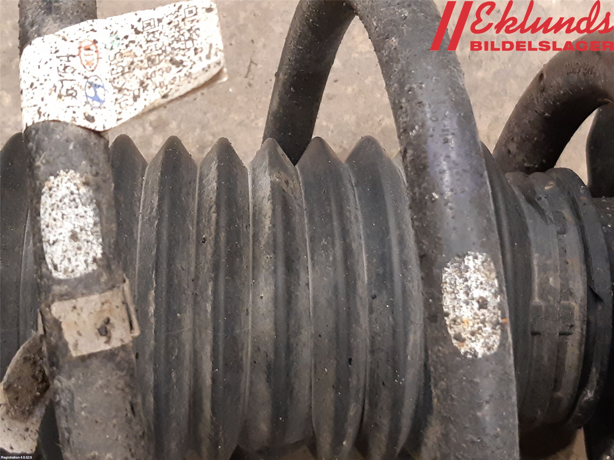 Kia SORENTO 15-20 Fjäderben Fram Vänster