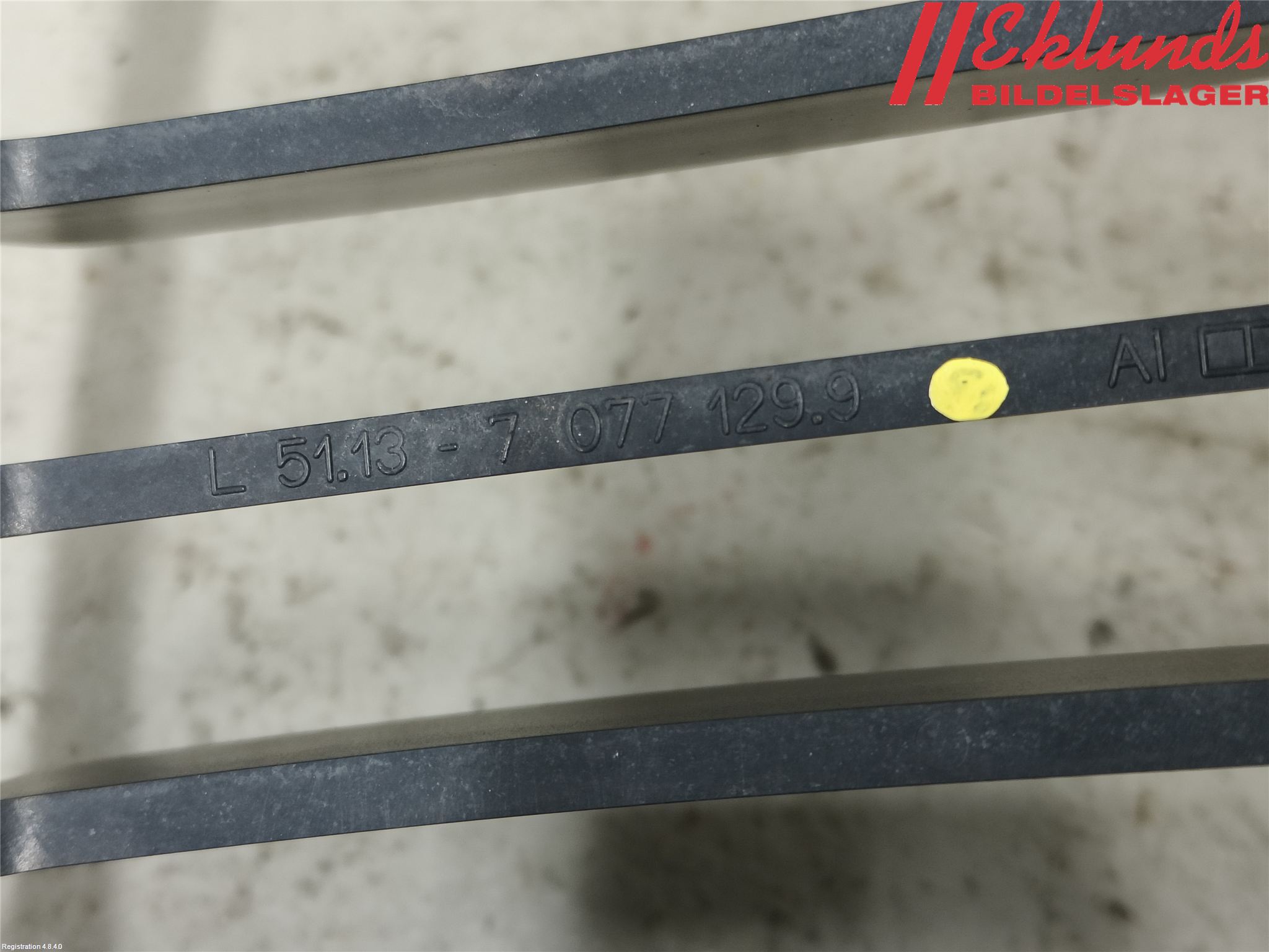 BMW 1 E87/81 5D/3D 03-11 Grilldel Mitt