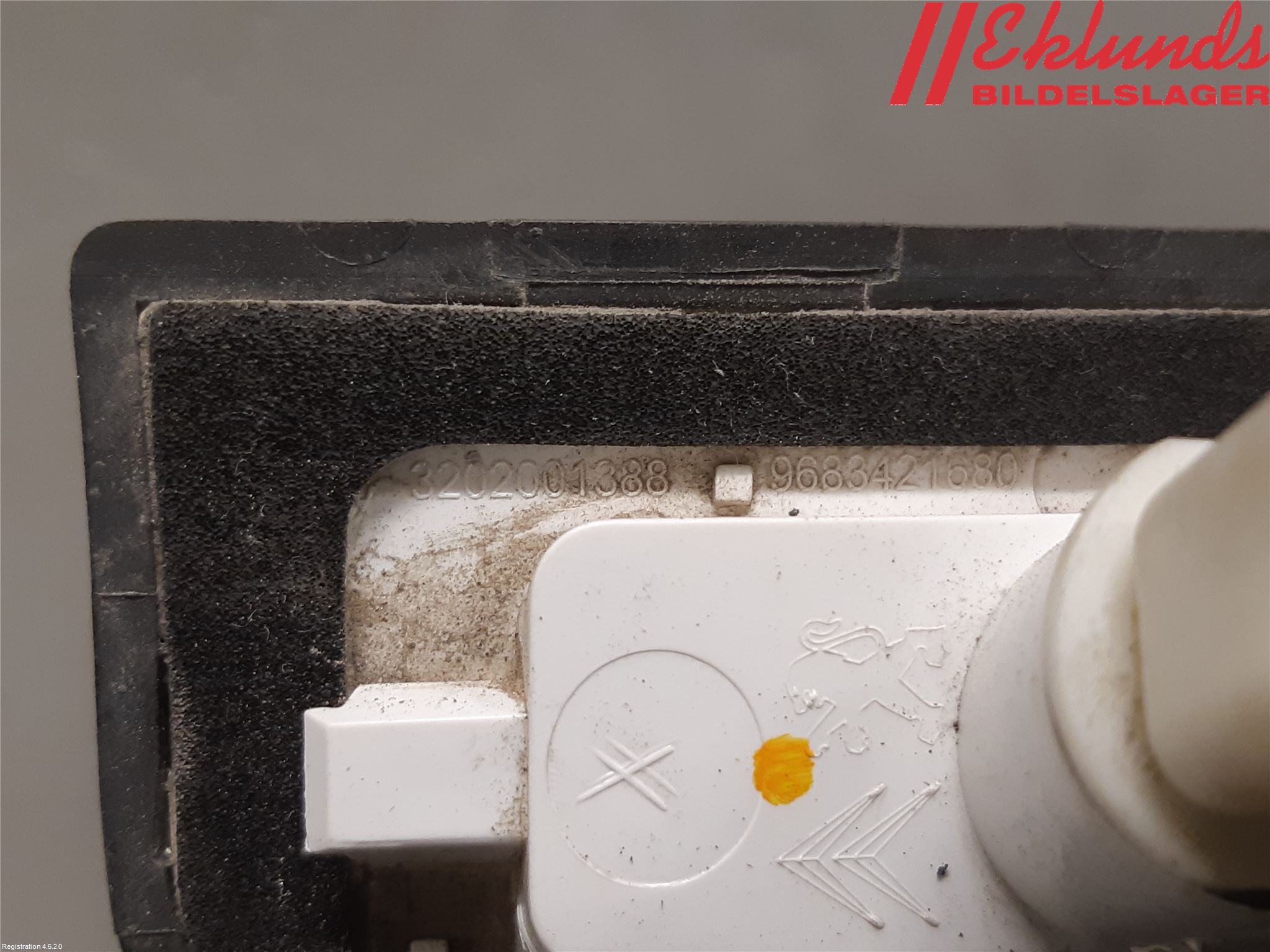 Peugeot PARTNER/E-PARTNER 19- Skylt Belysning