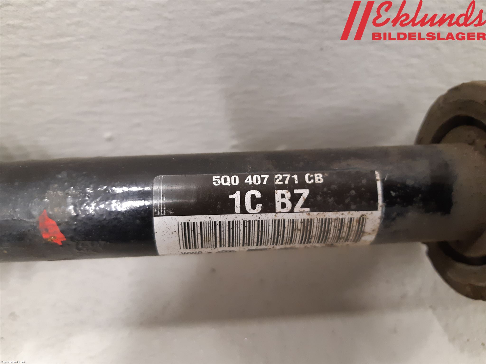 Audi A3/S3 8V 13-20 Drivaxel Fram Vänster