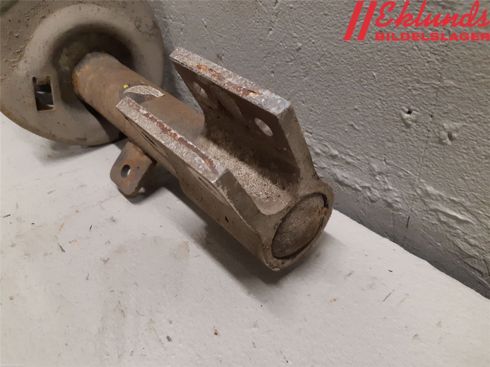 Citroen C4 II 11-18 Fjäderben Fram Höger